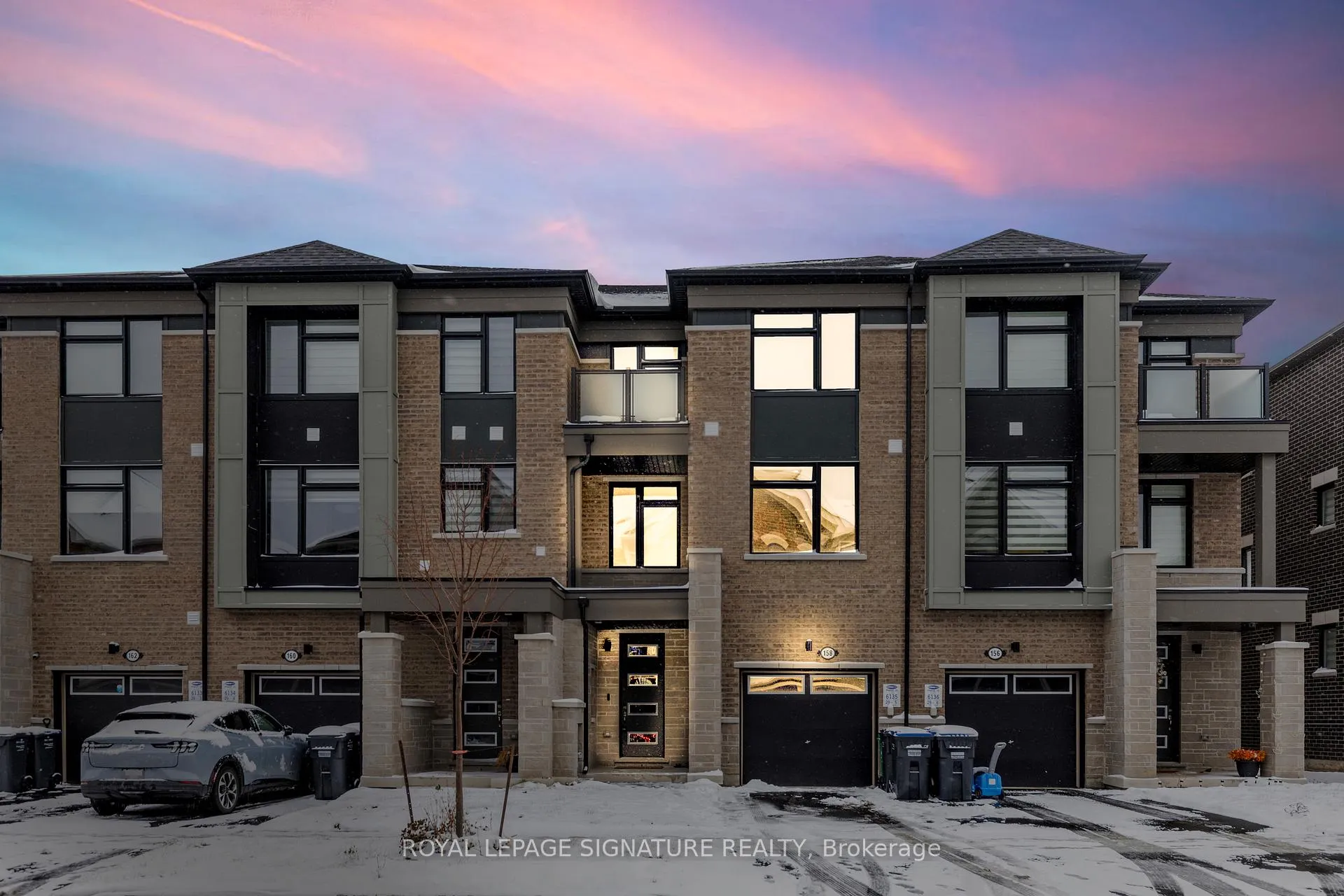 Photo 1 of 158 Keppel Circle, Brampton, Northwest Brampton — HOMEH