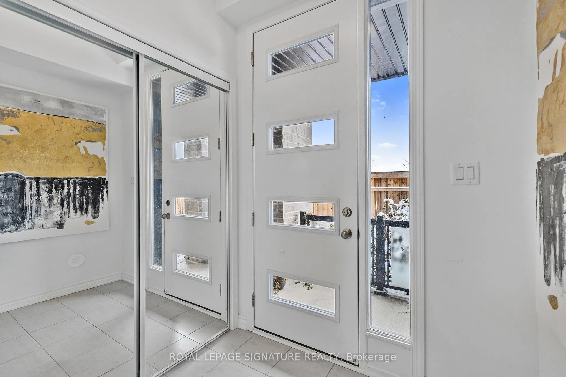 Photo 6 of 158 Keppel Circle, Brampton, Northwest Brampton — HOMEH