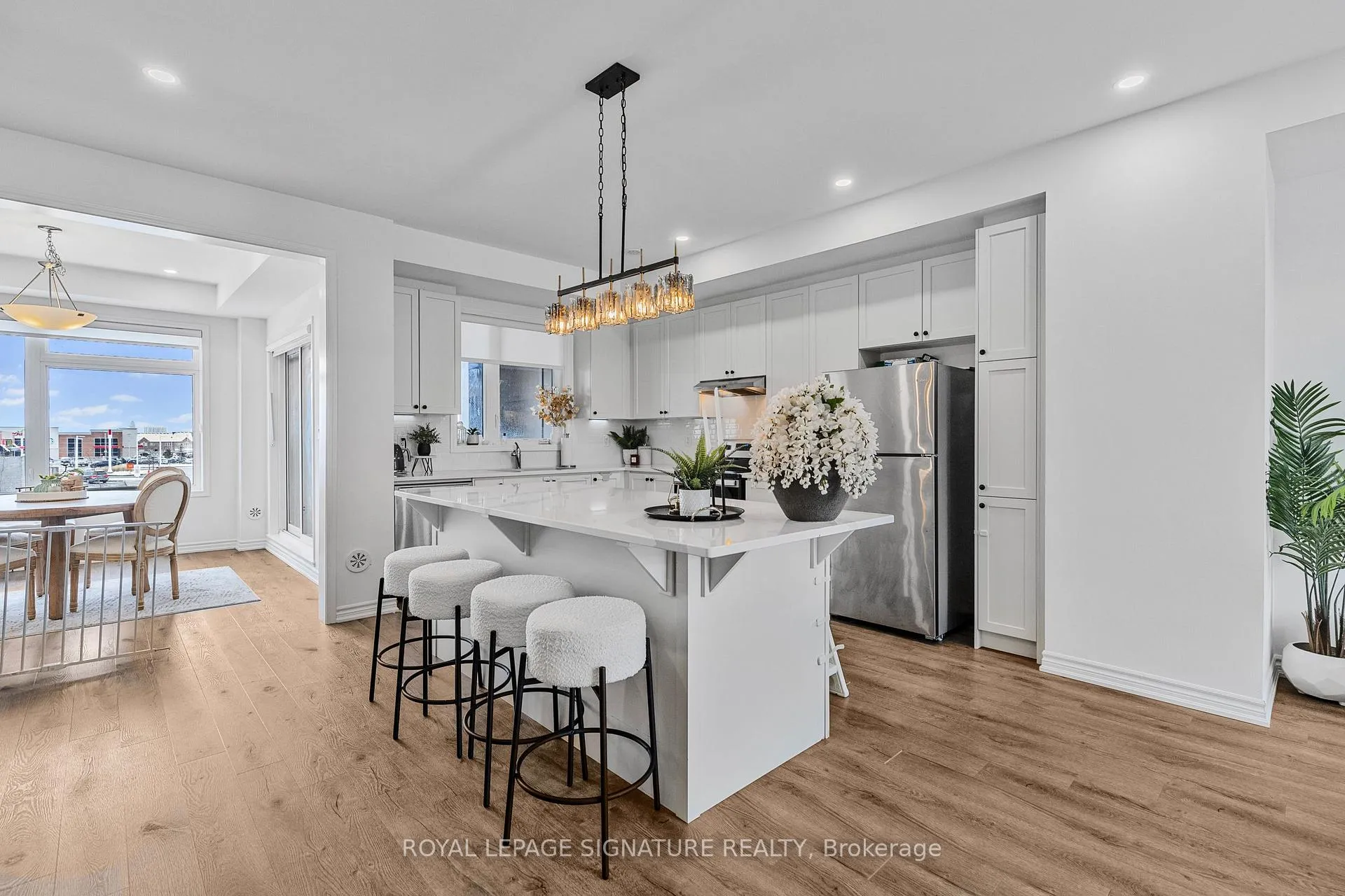 Photo 14 of 158 Keppel Circle, Brampton, Northwest Brampton — HOMEH