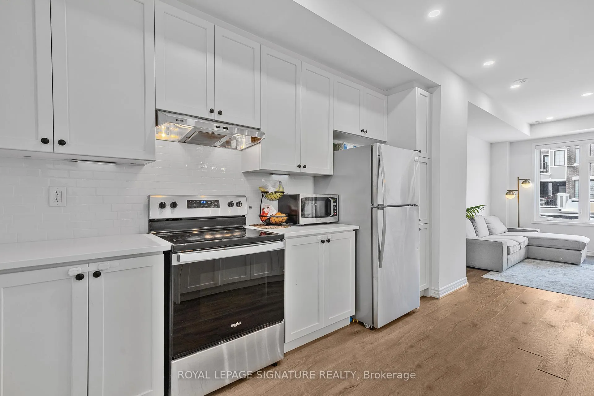 Photo 18 of 158 Keppel Circle, Brampton, Northwest Brampton — HOMEH