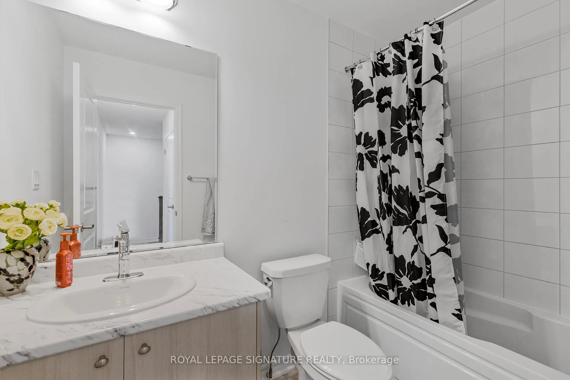 Photo 37 of 158 Keppel Circle, Brampton, Northwest Brampton — HOMEH