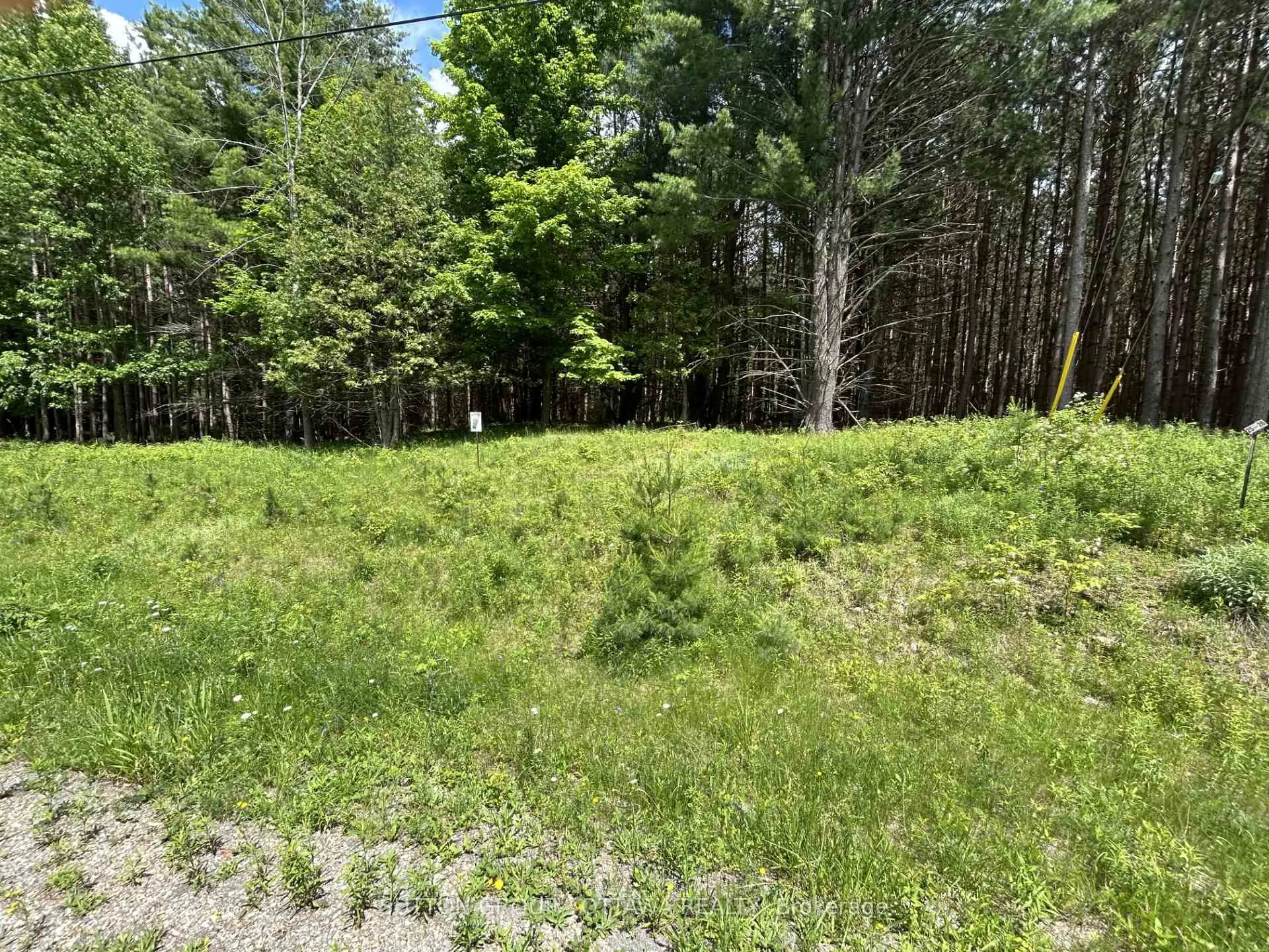 Photo 2 of 25 Lumber Jack Trail, Drummond/North Elmsley, Drummond/North Elmsley (North Elmsley) Twp — HOMEH