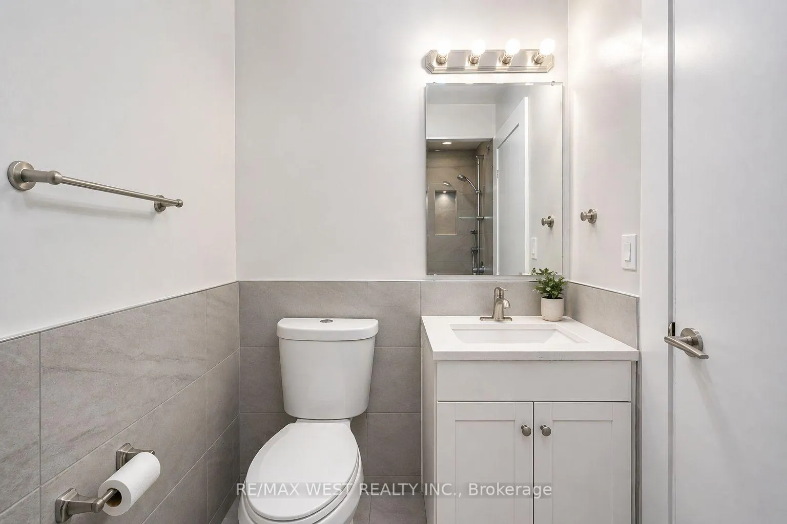 Photo 7 of 354 Marlee Avenue, North York, Yorkdale-Glen Park — HOMEH