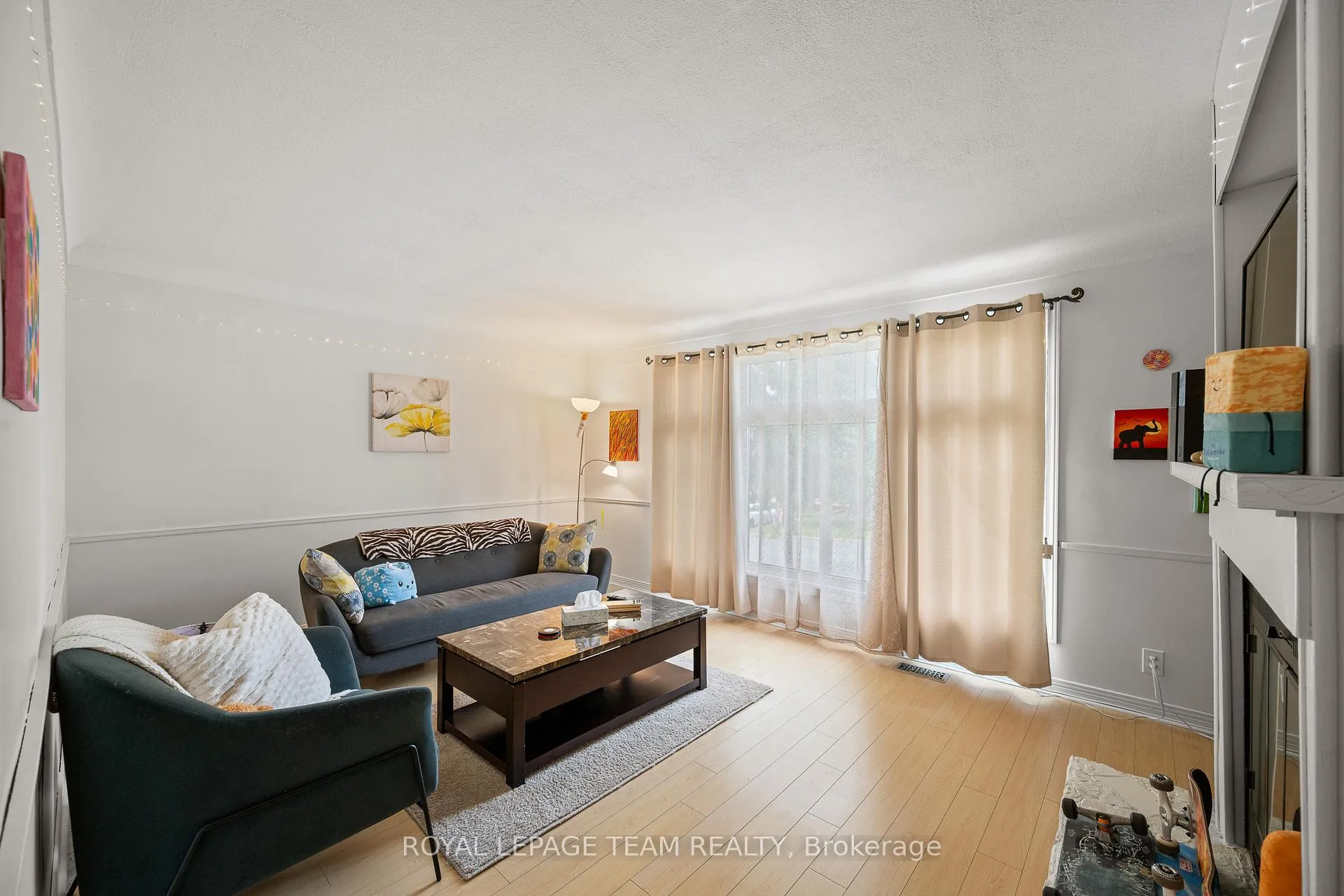 Photo 2 of Unit 2, 151 Granville Street, Ottawa, Vanier — HOMEH