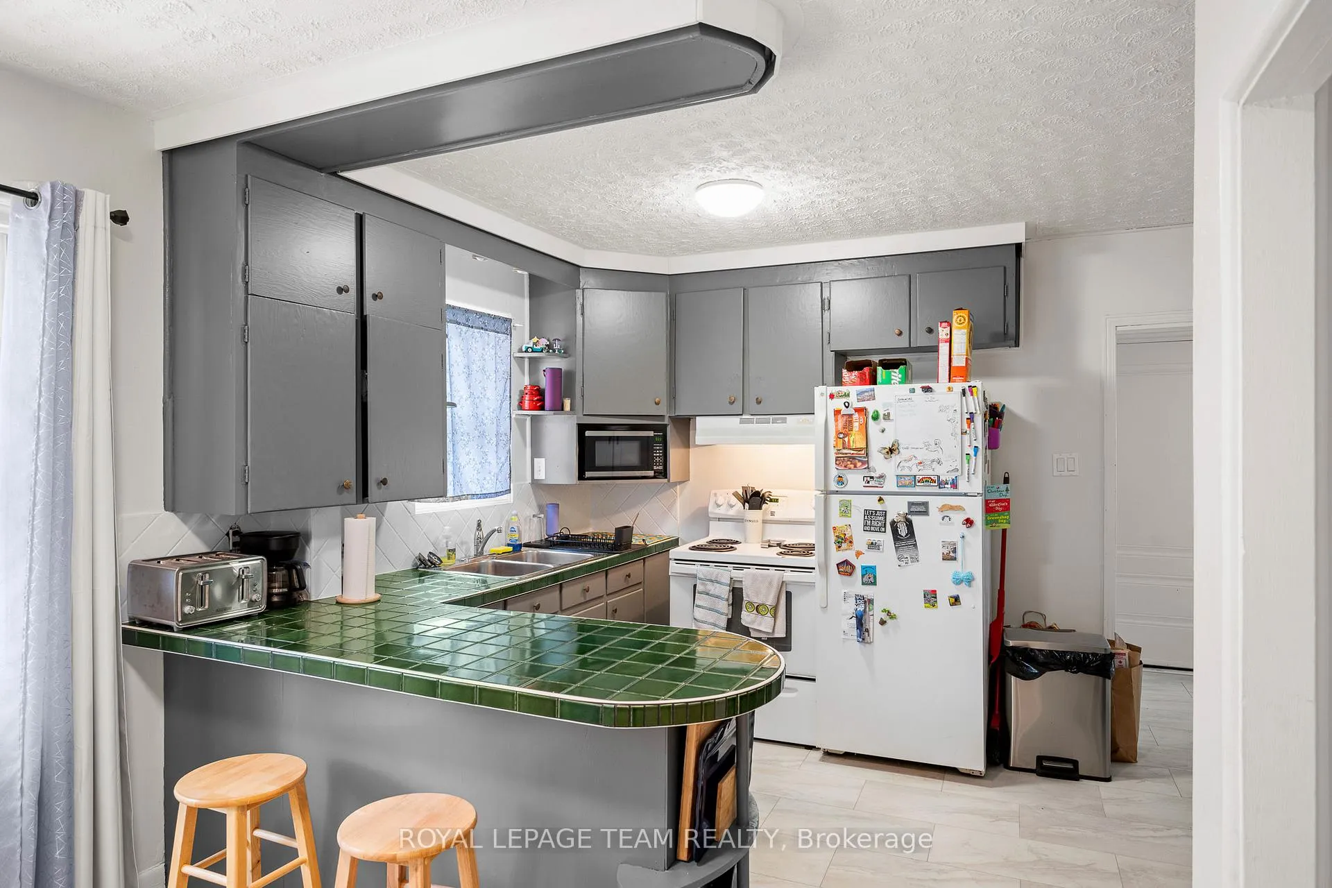 Photo 9 of Unit 2, 151 Granville Street, Ottawa, Vanier — HOMEH