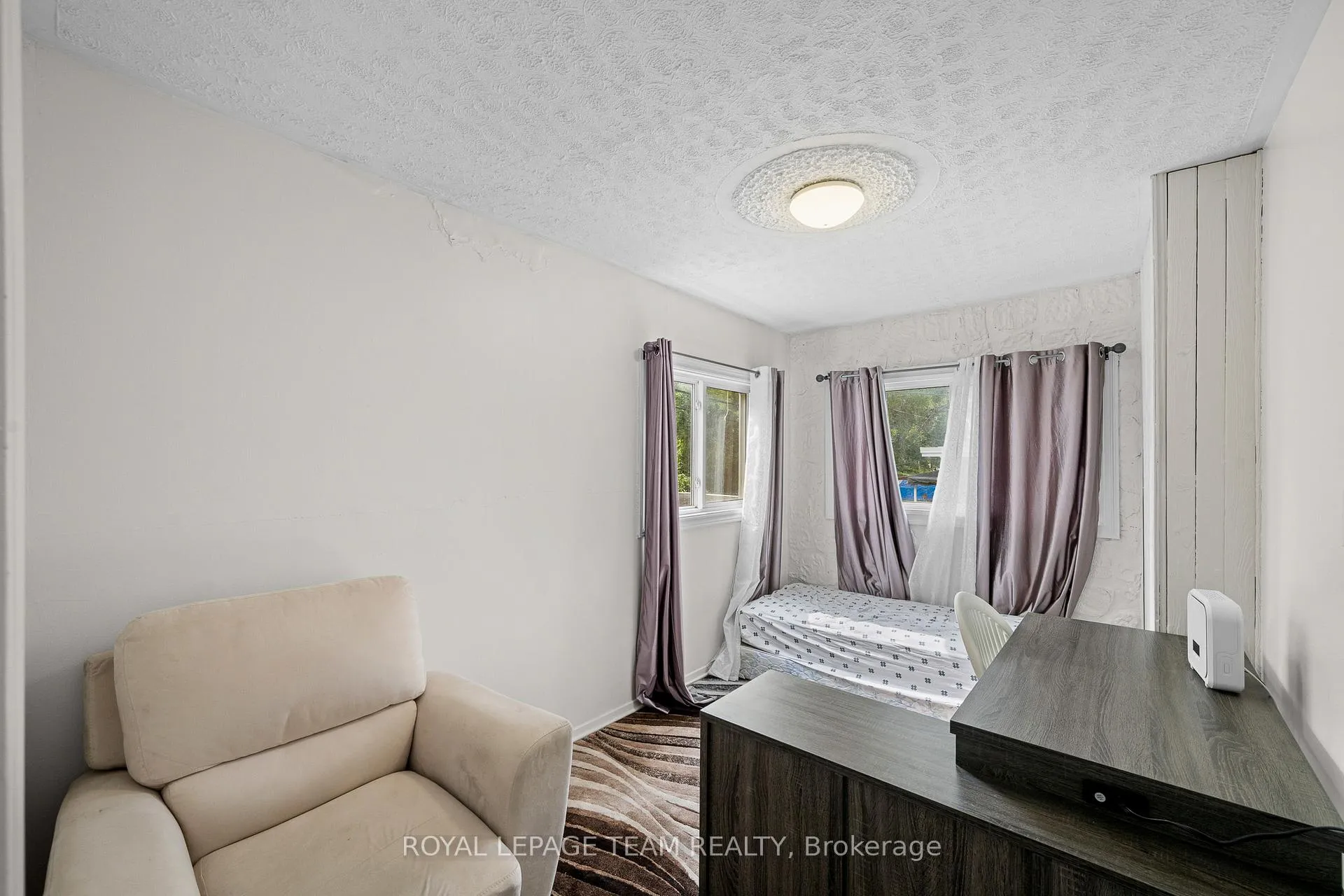 Photo 13 of Unit 2, 151 Granville Street, Ottawa, Vanier — HOMEH