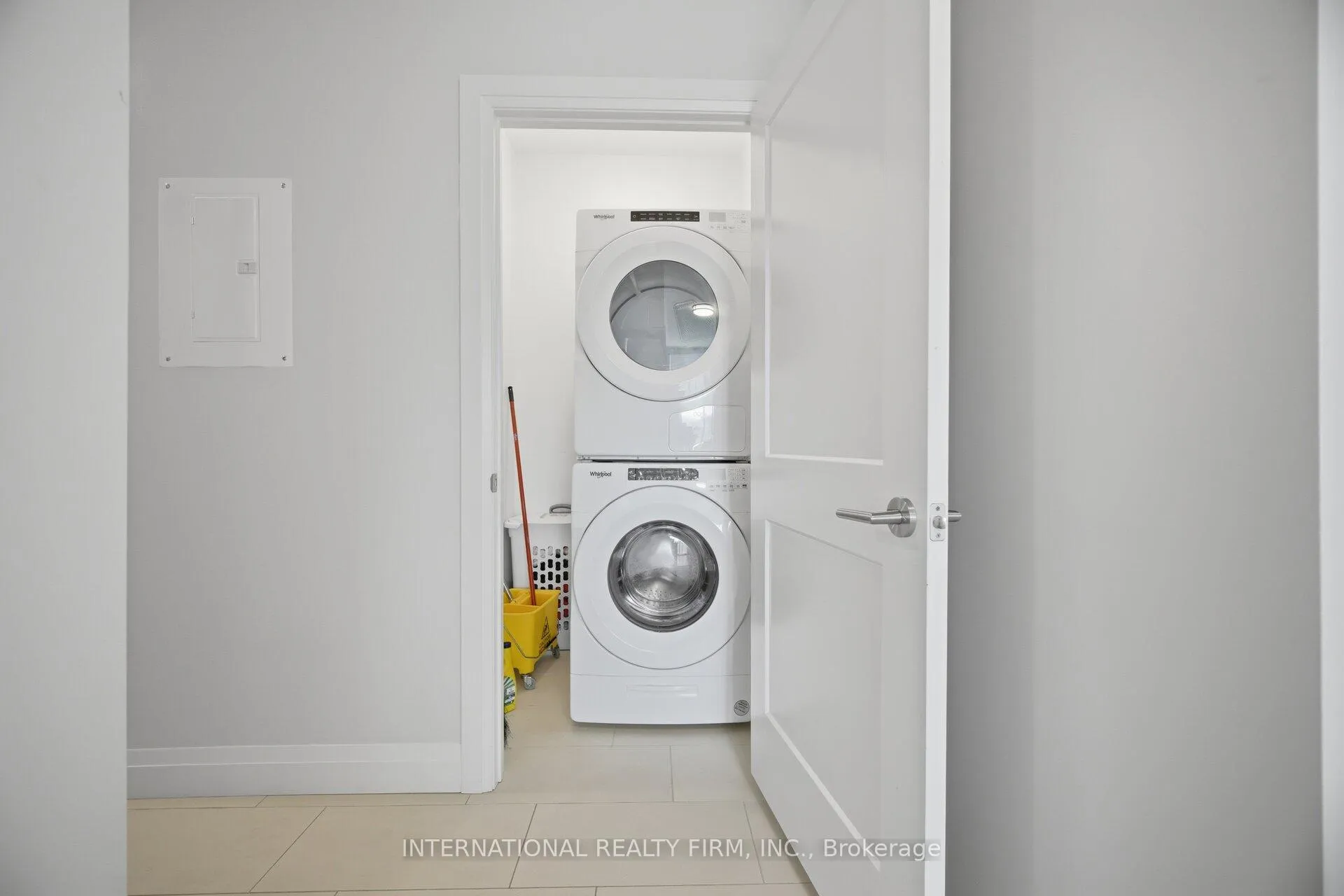 Photo 18 of Unit 211, 399 Queen Street S, Kitchener, Cedar Hill — HOMEH