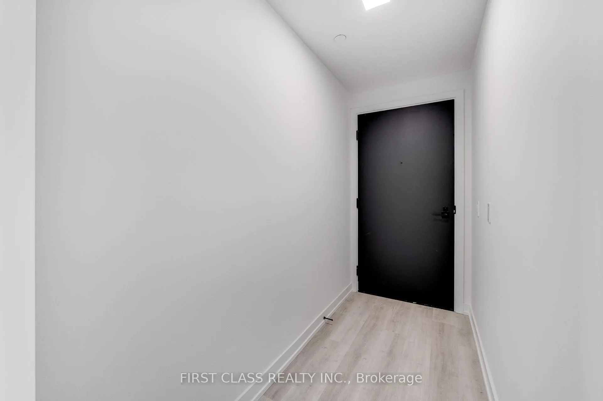 Photo 2 of Unit Ph02, 28 Eastern Avenue, Toronto, Moss Park — HOMEH