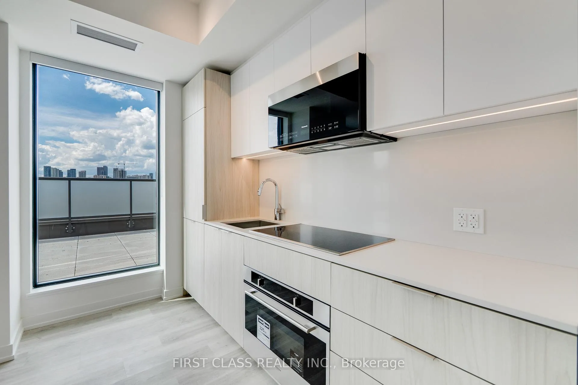Photo 13 of Unit Ph02, 28 Eastern Avenue, Toronto, Moss Park — HOMEH