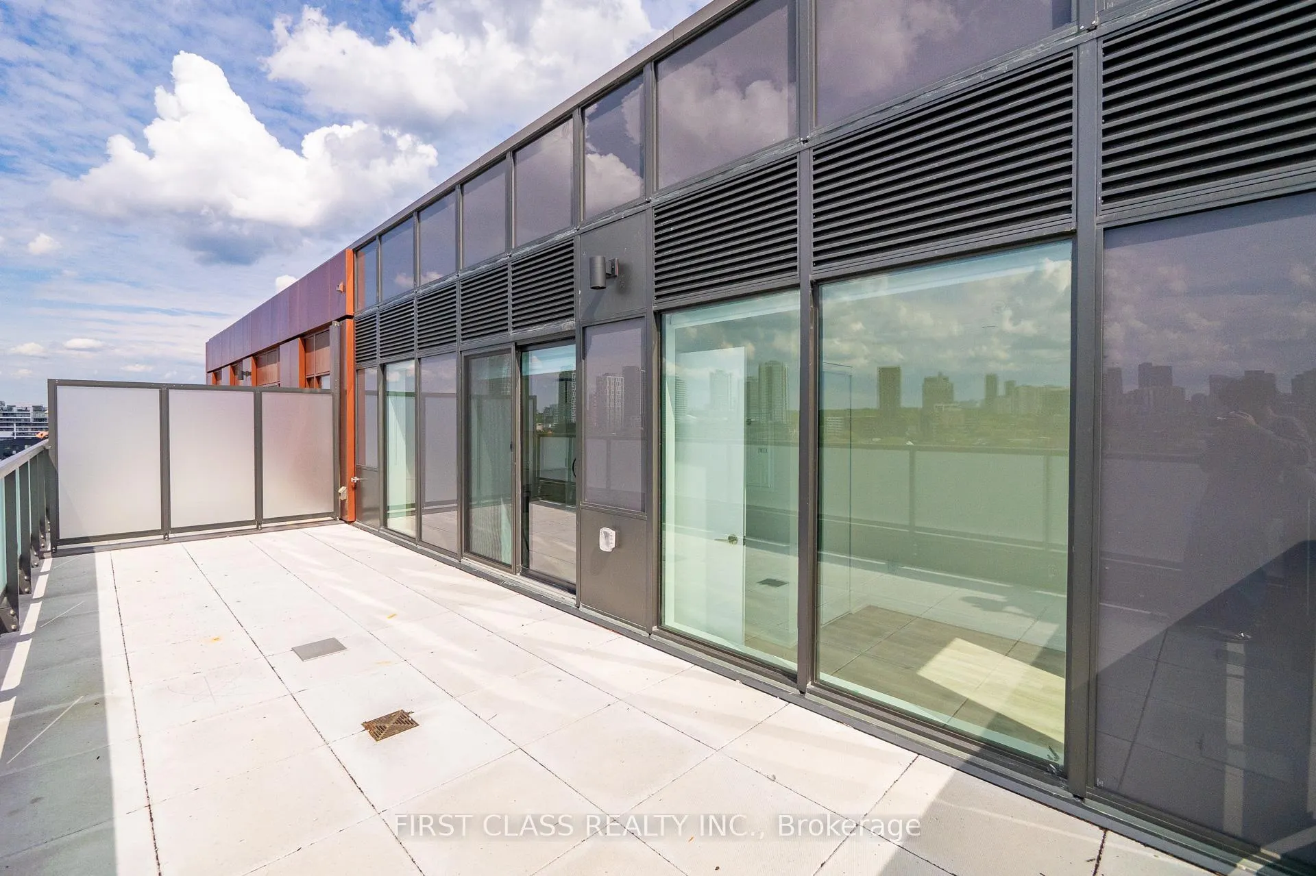 Photo 29 of Unit Ph02, 28 Eastern Avenue, Toronto, Moss Park — HOMEH