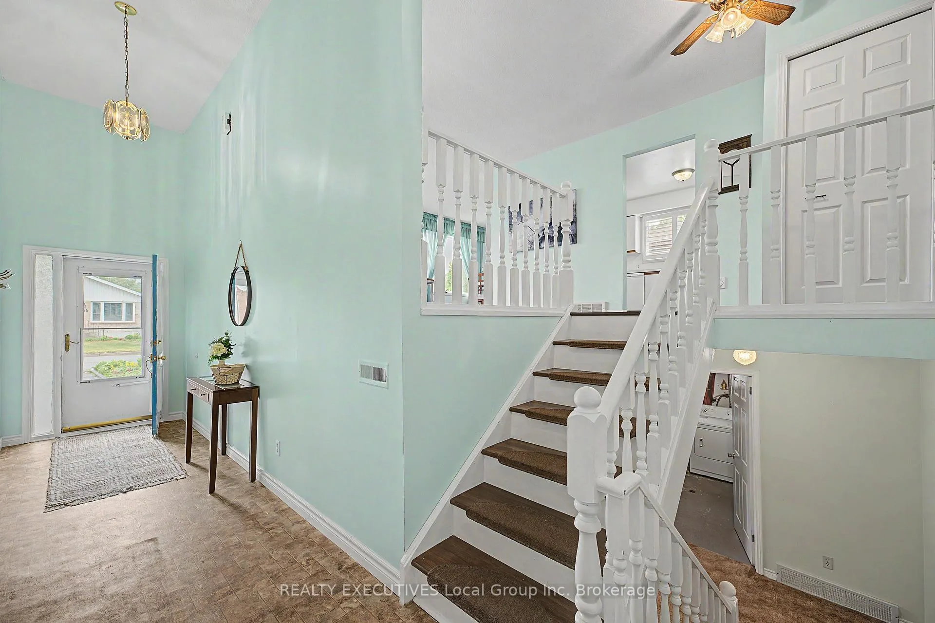 Photo 4 of 669 Bromley Avenue, North Bay, Widdifield — HOMEH