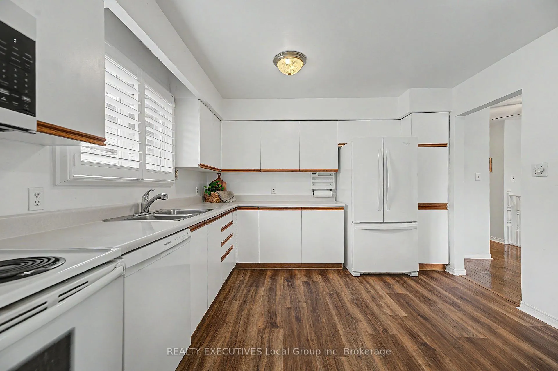 Photo 9 of 669 Bromley Avenue, North Bay, Widdifield — HOMEH
