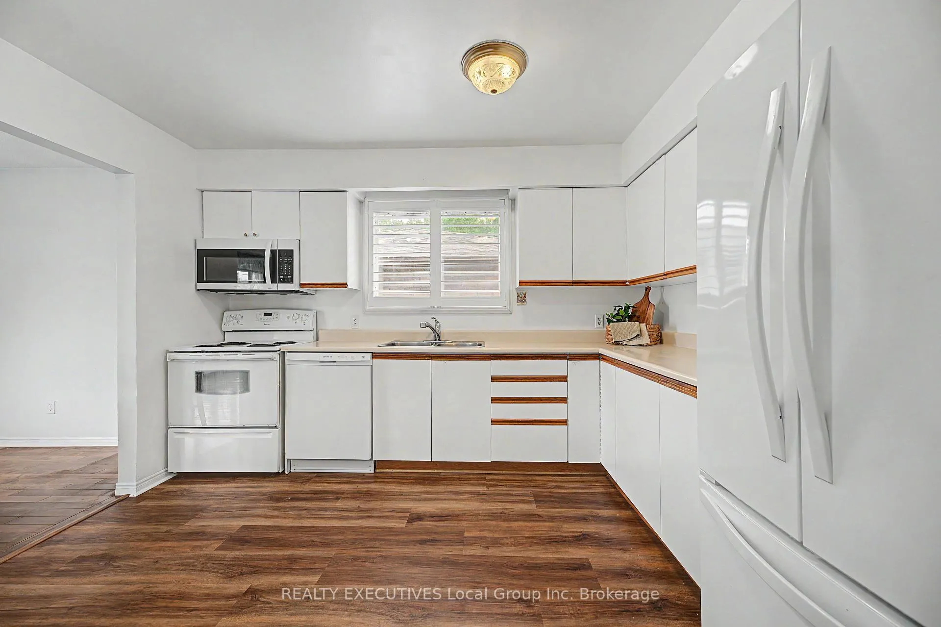 Photo 10 of 669 Bromley Avenue, North Bay, Widdifield — HOMEH