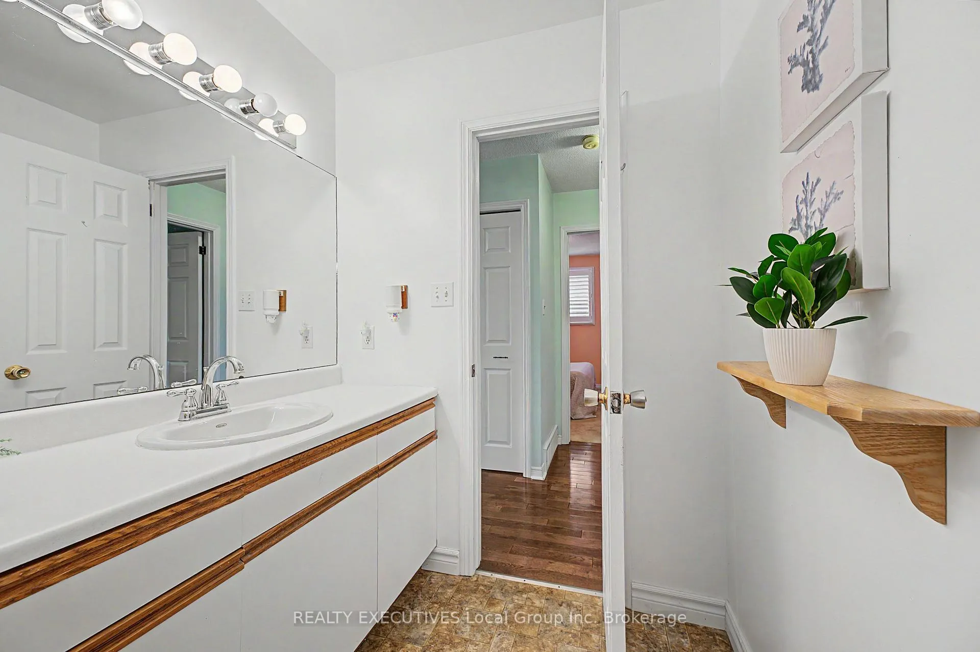 Photo 21 of 669 Bromley Avenue, North Bay, Widdifield — HOMEH