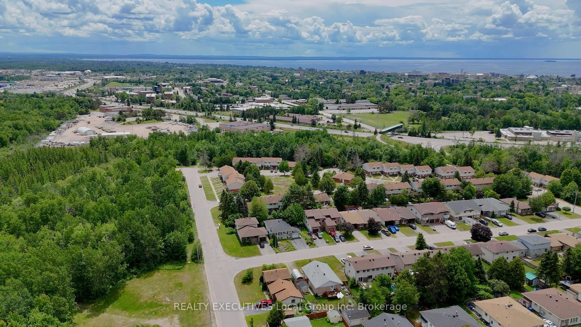 Photo 48 of 669 Bromley Avenue, North Bay, Widdifield — HOMEH