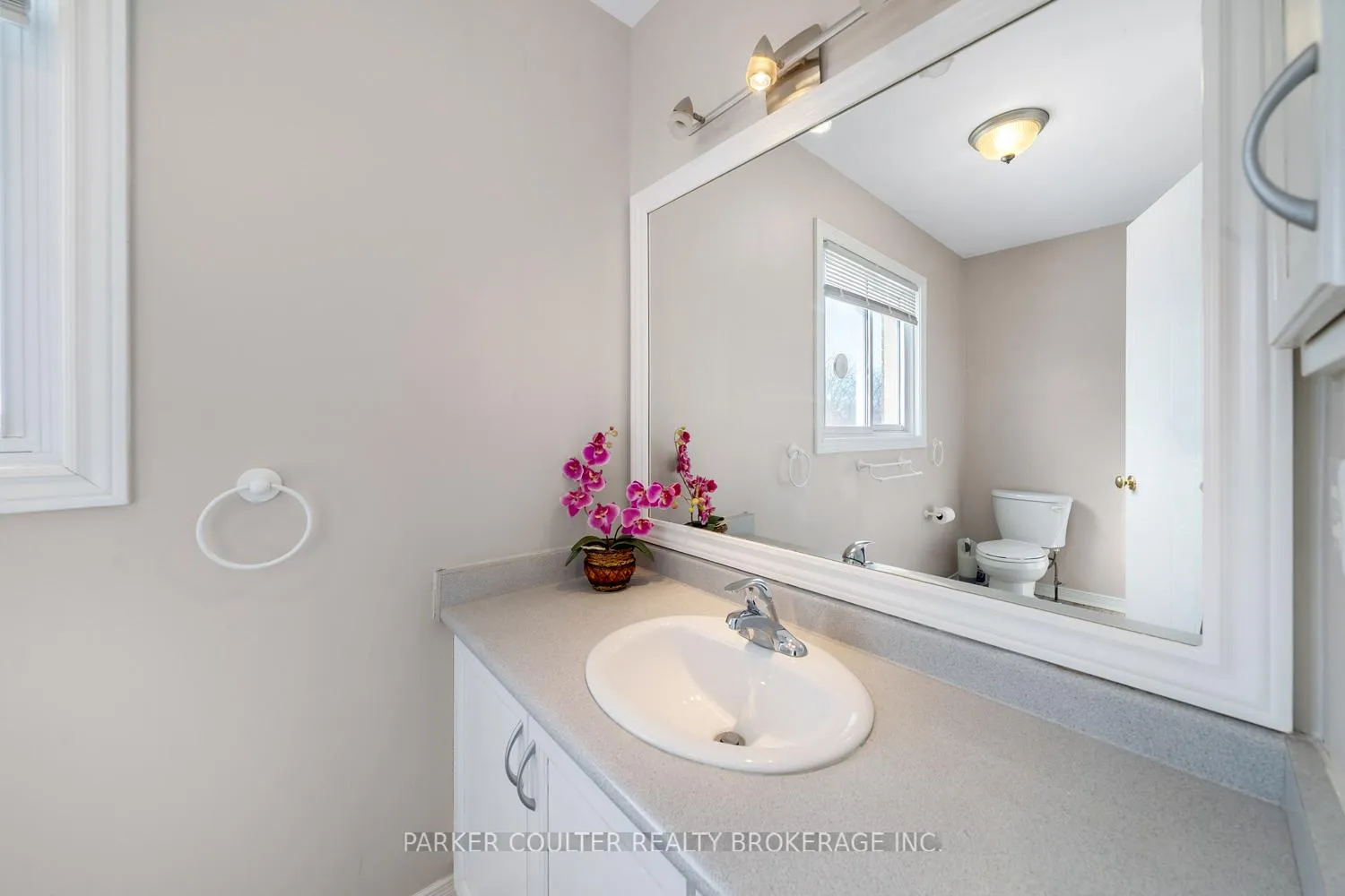 Photo 20 of 82 Barre Drive, Barrie, Painswick North — HOMEH