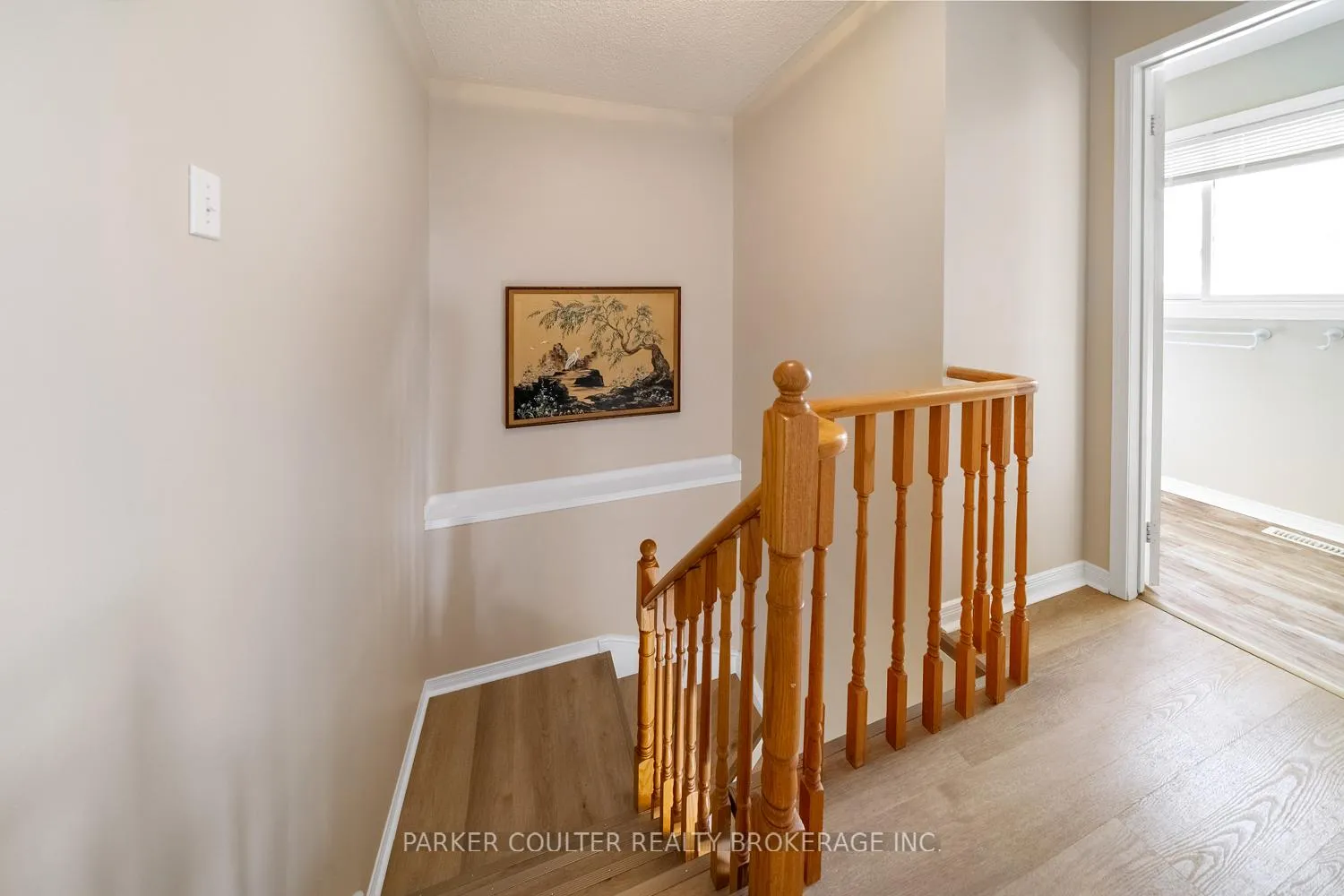 Photo 25 of 82 Barre Drive, Barrie, Painswick North — HOMEH