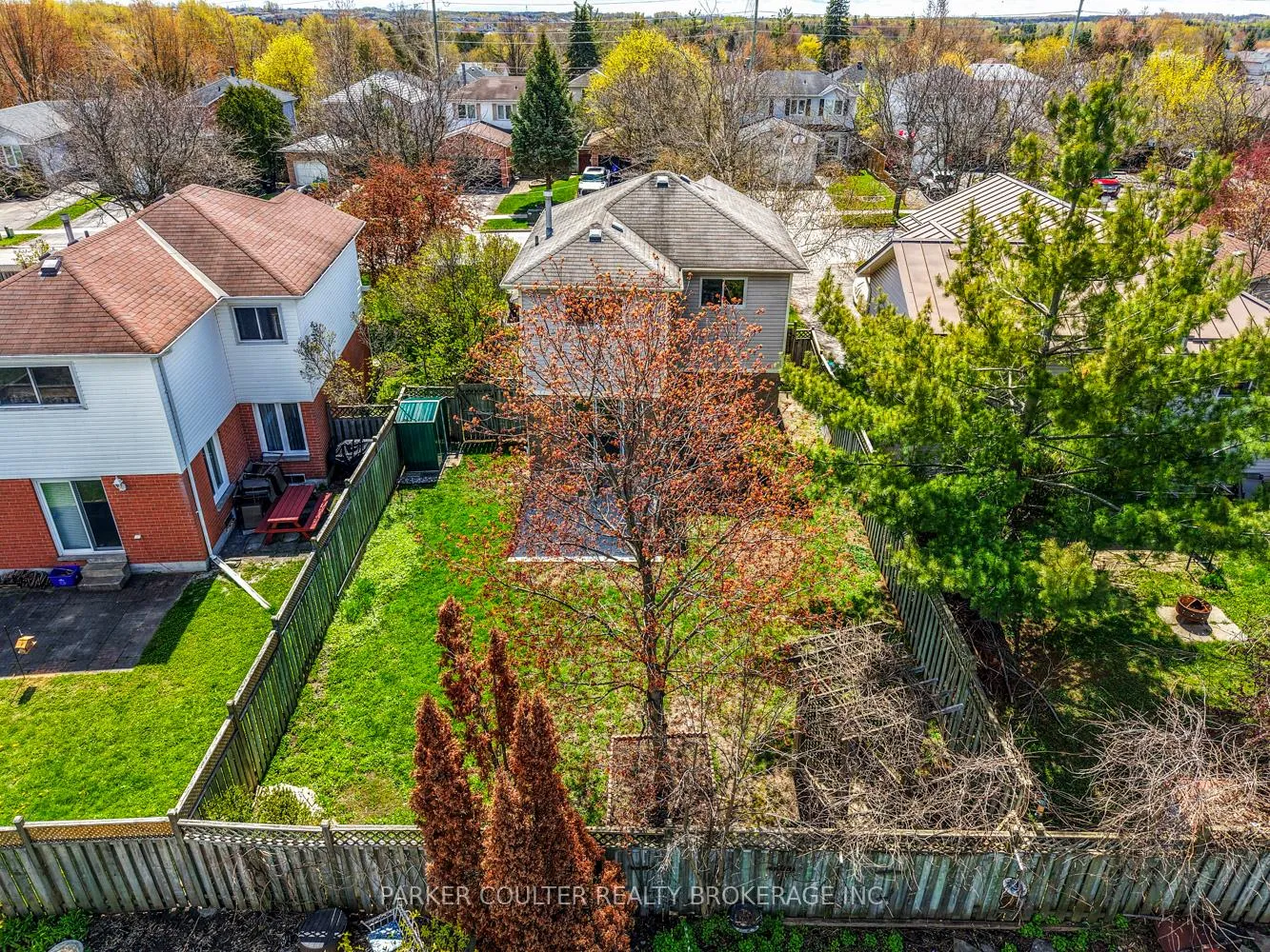 Photo 33 of 82 Barre Drive, Barrie, Painswick North — HOMEH