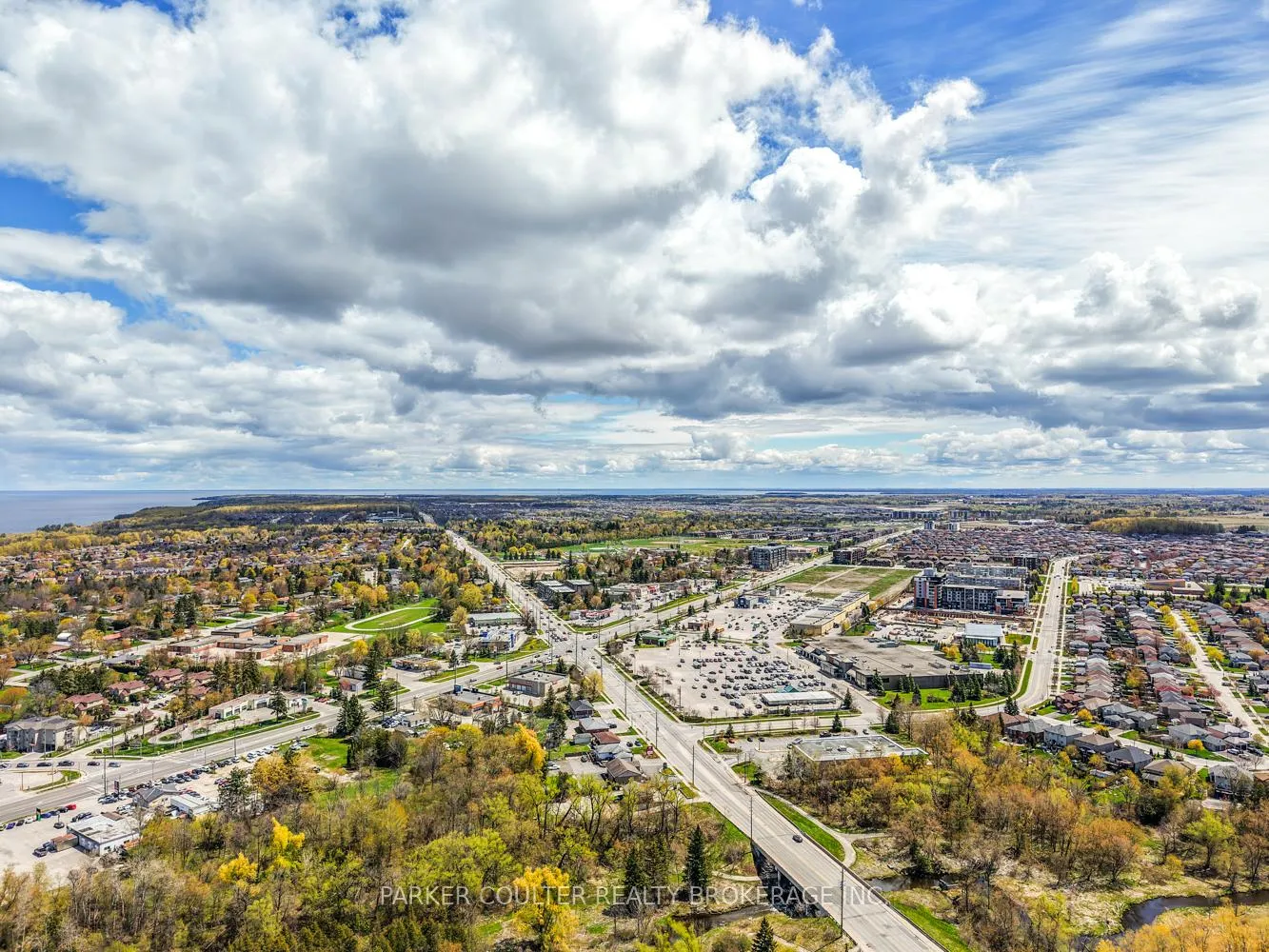 Photo 39 of 82 Barre Drive, Barrie, Painswick North — HOMEH