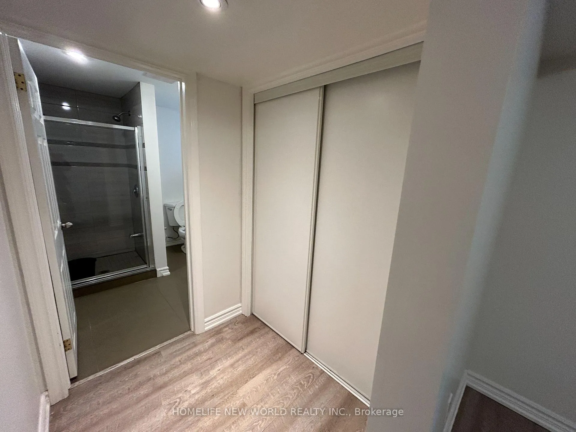 Photo 4 of 91 Pepperell Crescent, Markham, Milliken Mills West — HOMEH