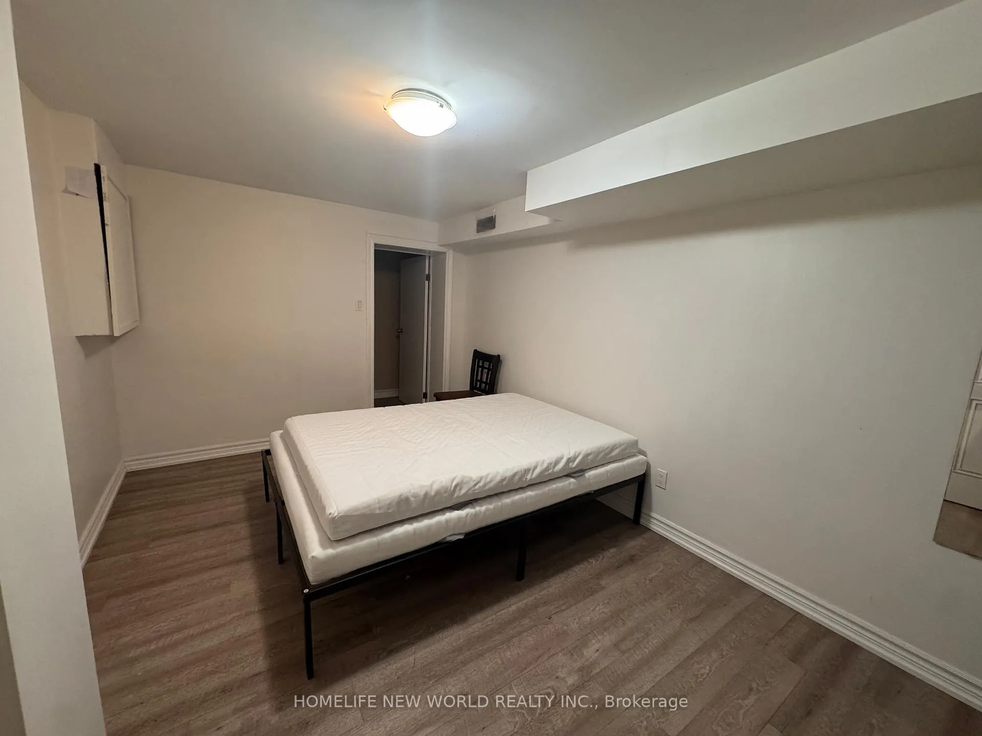 Photo 8 of 91 Pepperell Crescent, Markham, Milliken Mills West — HOMEH