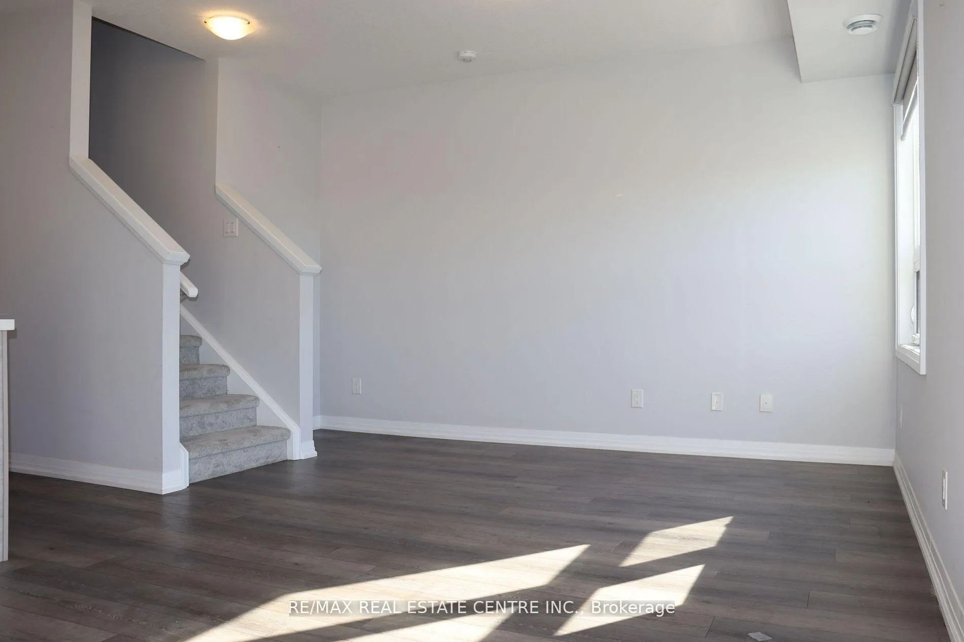 Photo 3 of Unit 59, 6705 Cropp Street, Niagara Falls, Morrison — HOMEH