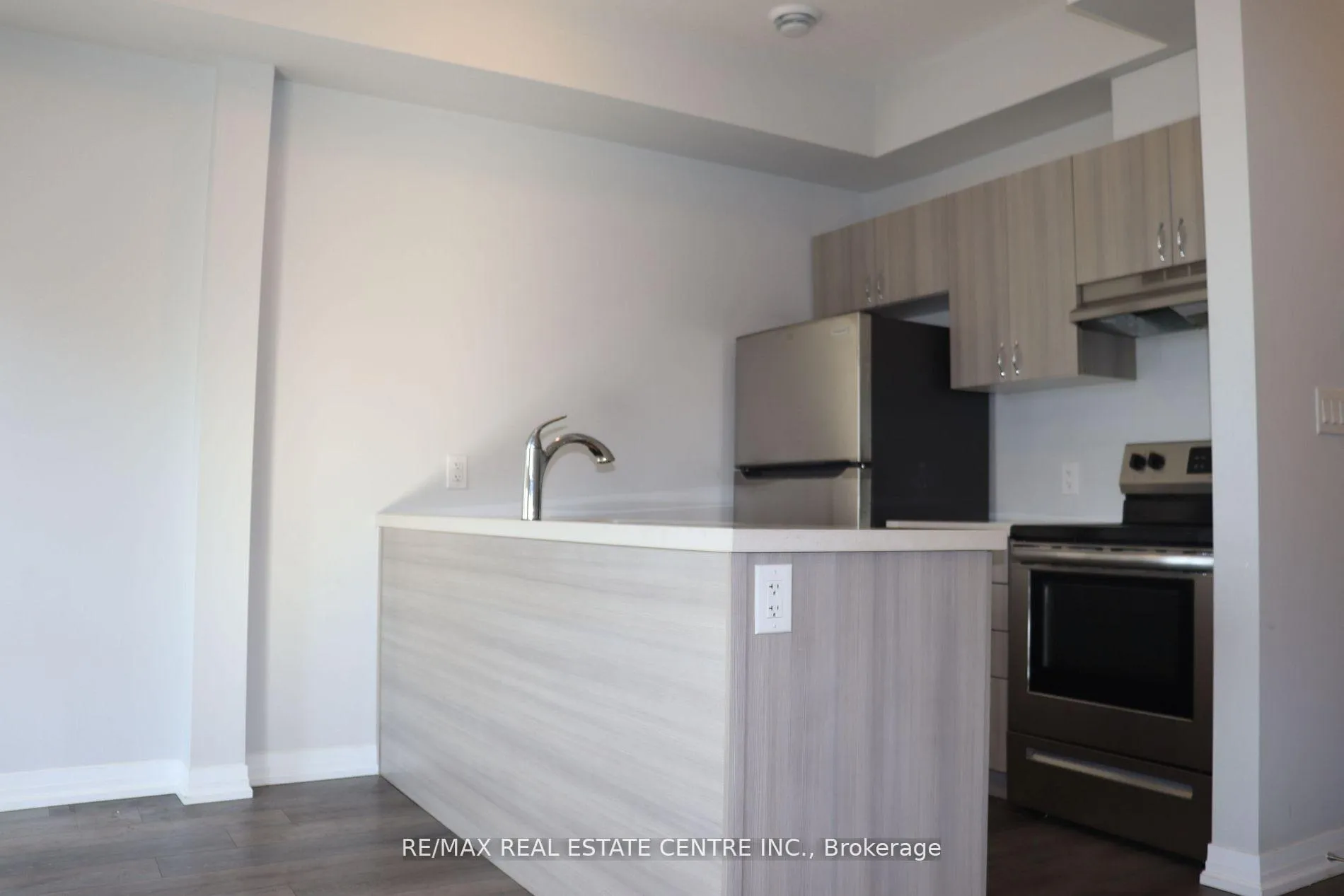 Photo 6 of Unit 59, 6705 Cropp Street, Niagara Falls, Morrison — HOMEH