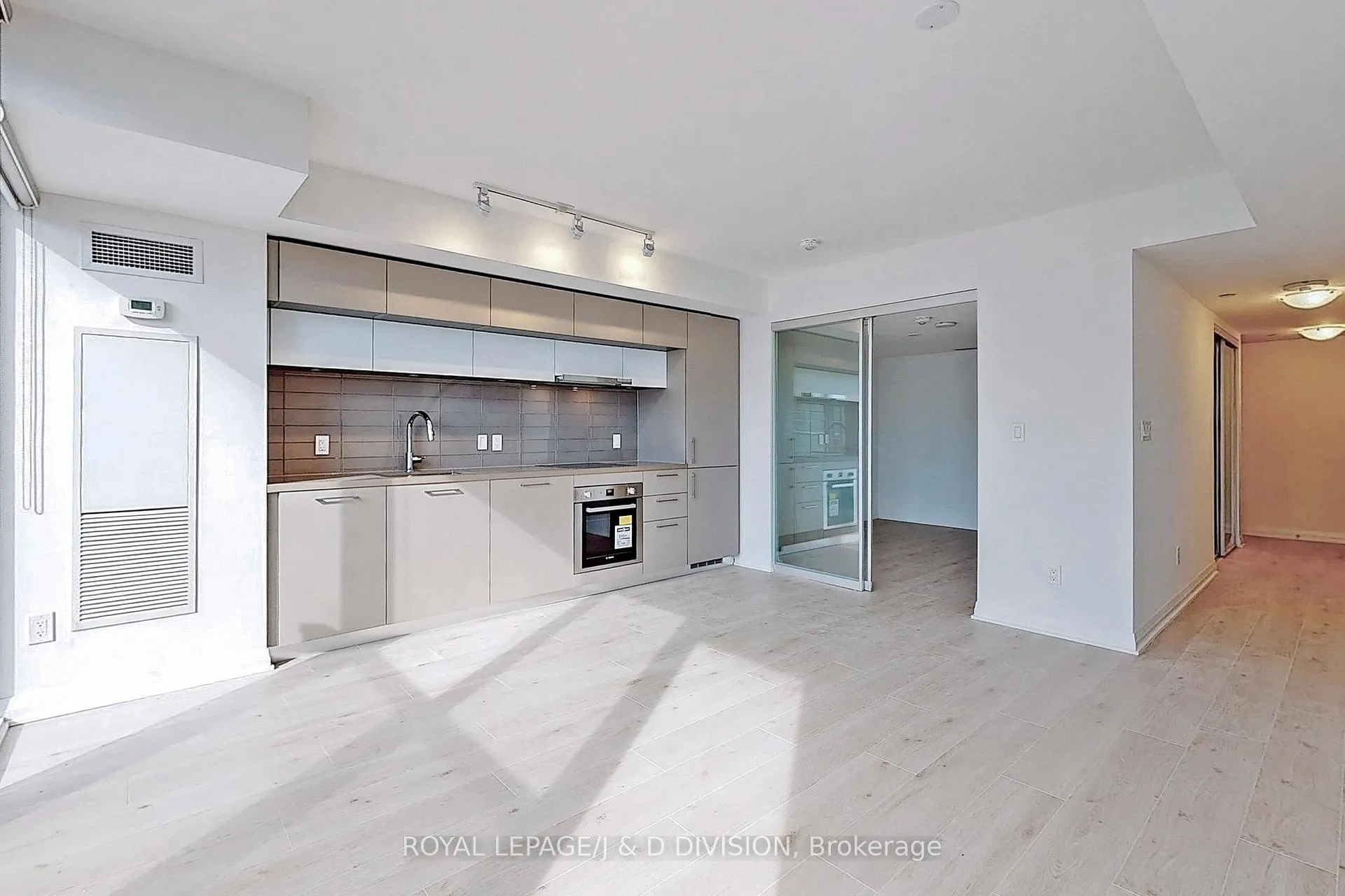 Photo 9 of Unit 311, 99 Foxbar Road, Toronto, Yonge-St. Clair — HOMEH