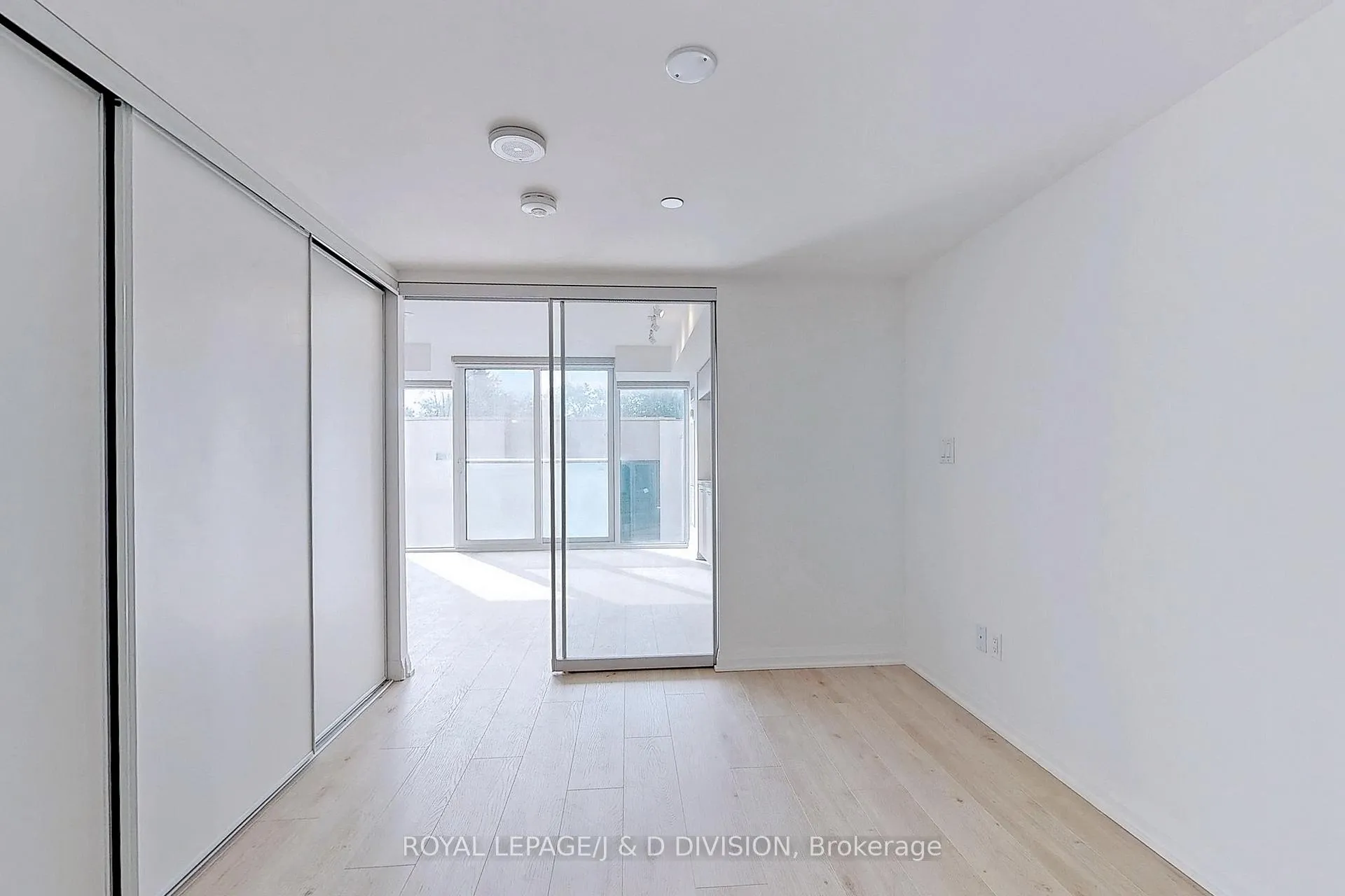 Photo 13 of Unit 311, 99 Foxbar Road, Toronto, Yonge-St. Clair — HOMEH