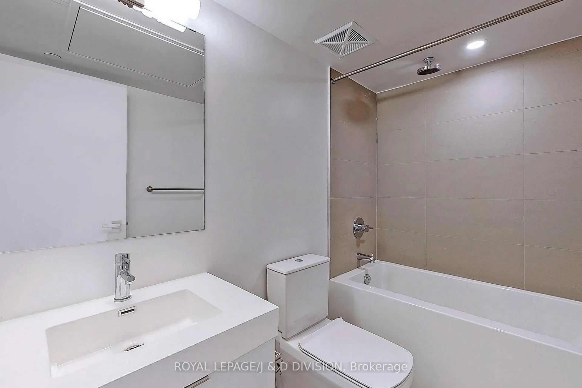 Photo 14 of Unit 311, 99 Foxbar Road, Toronto, Yonge-St. Clair — HOMEH