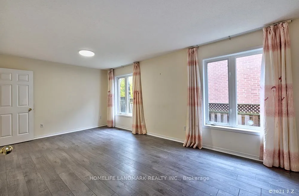 Photo 3 of 149 Shepton Way, Scarborough, Steeles — HOMEH