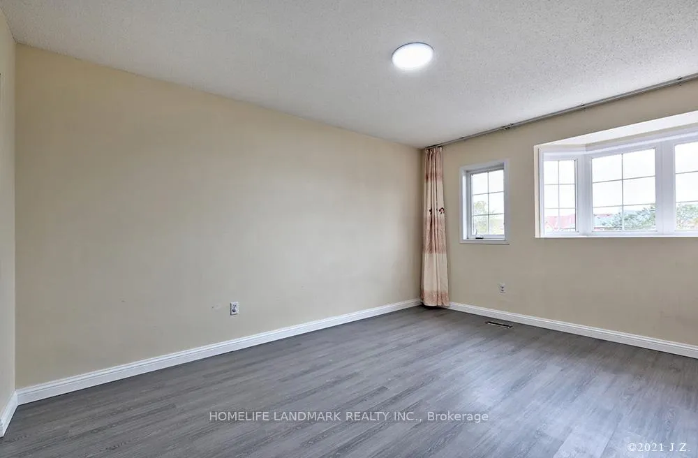 Photo 8 of 149 Shepton Way, Scarborough, Steeles — HOMEH
