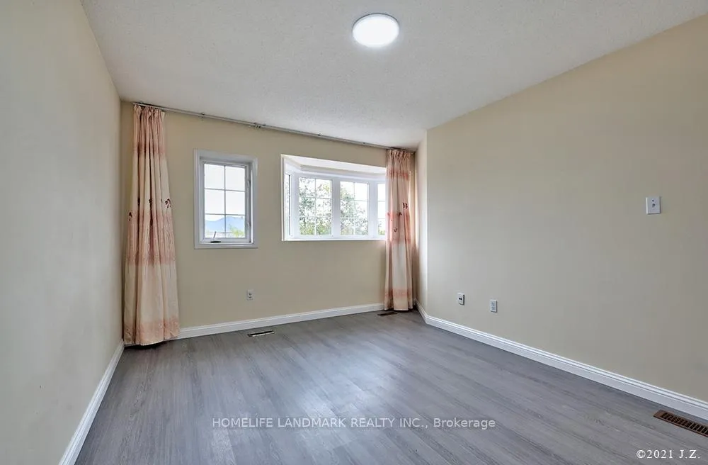 Photo 9 of 149 Shepton Way, Scarborough, Steeles — HOMEH