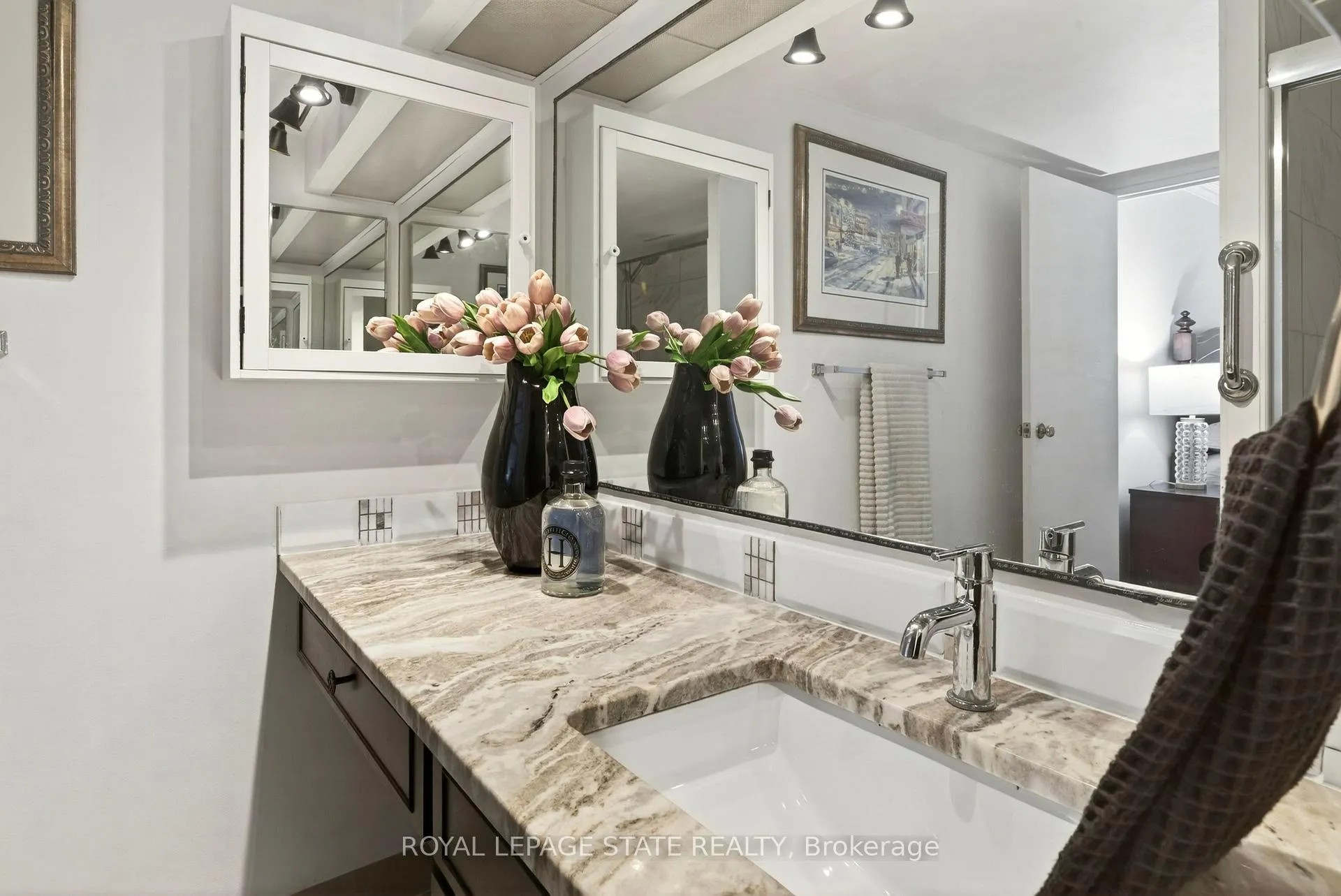 Photo 38 of Unit 1003, 222 Jackson Street W, Hamilton, Durand — HOMEH