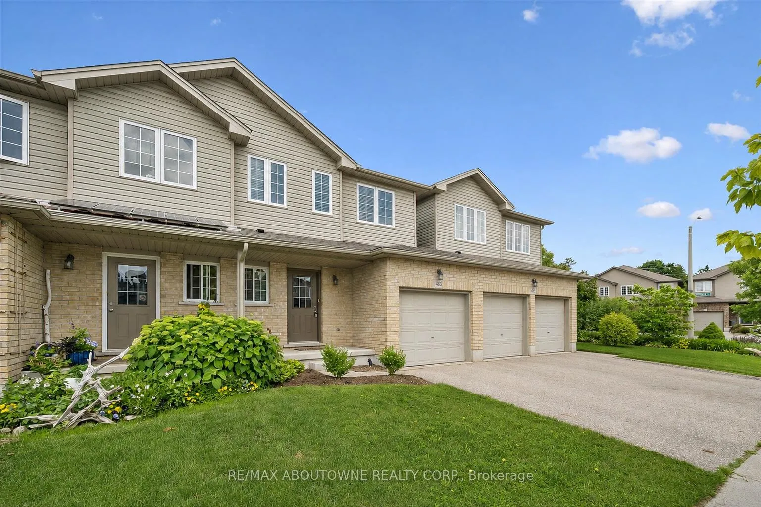 Photo 2 of 488 Colt Street, Waterloo, Kiwanis Park — HOMEH