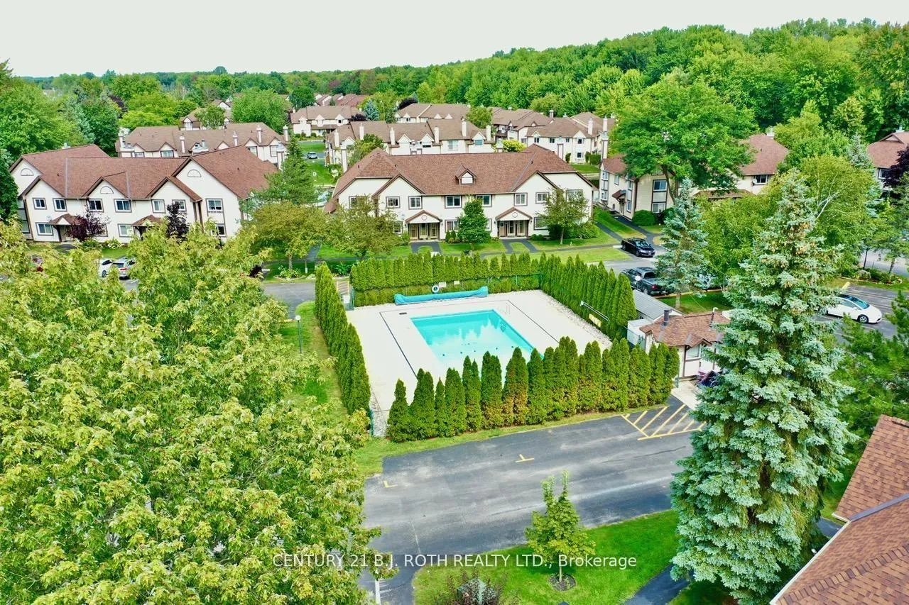 Photo 3 of Unit 1, 11 Laguna Parkway, Ramara, Brechin — HOMEH