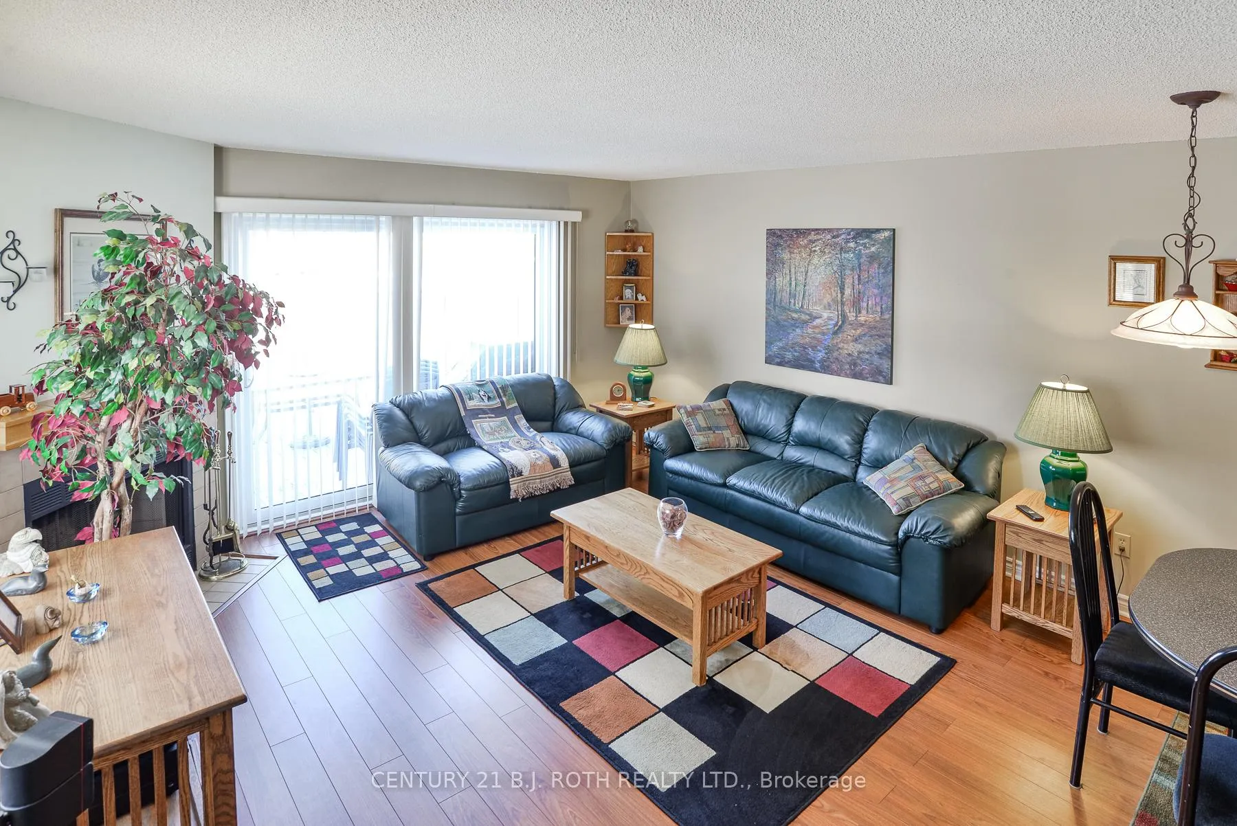 Photo 8 of Unit 1, 11 Laguna Parkway, Ramara, Brechin — HOMEH