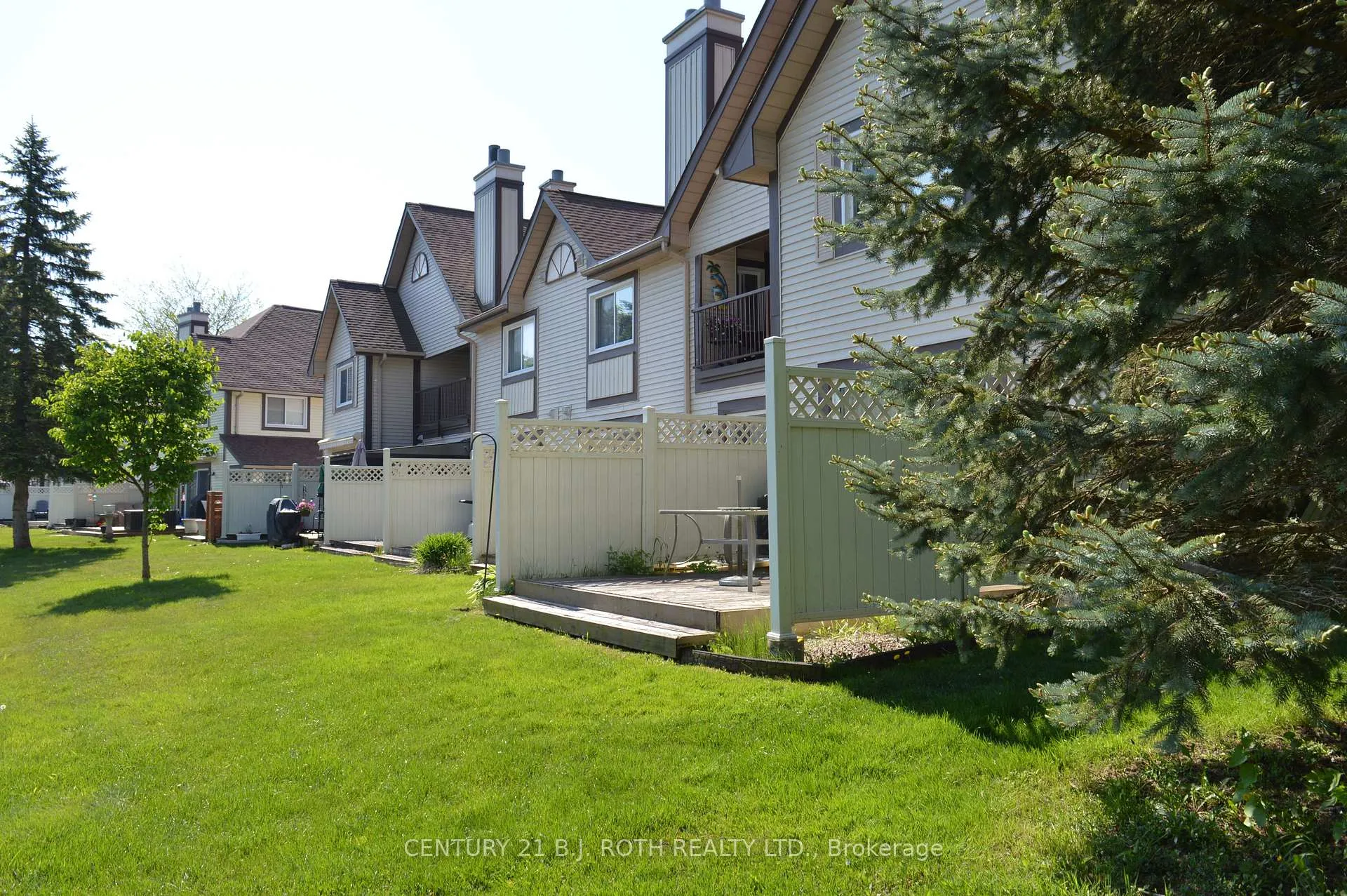 Photo 26 of Unit 1, 11 Laguna Parkway, Ramara, Brechin — HOMEH