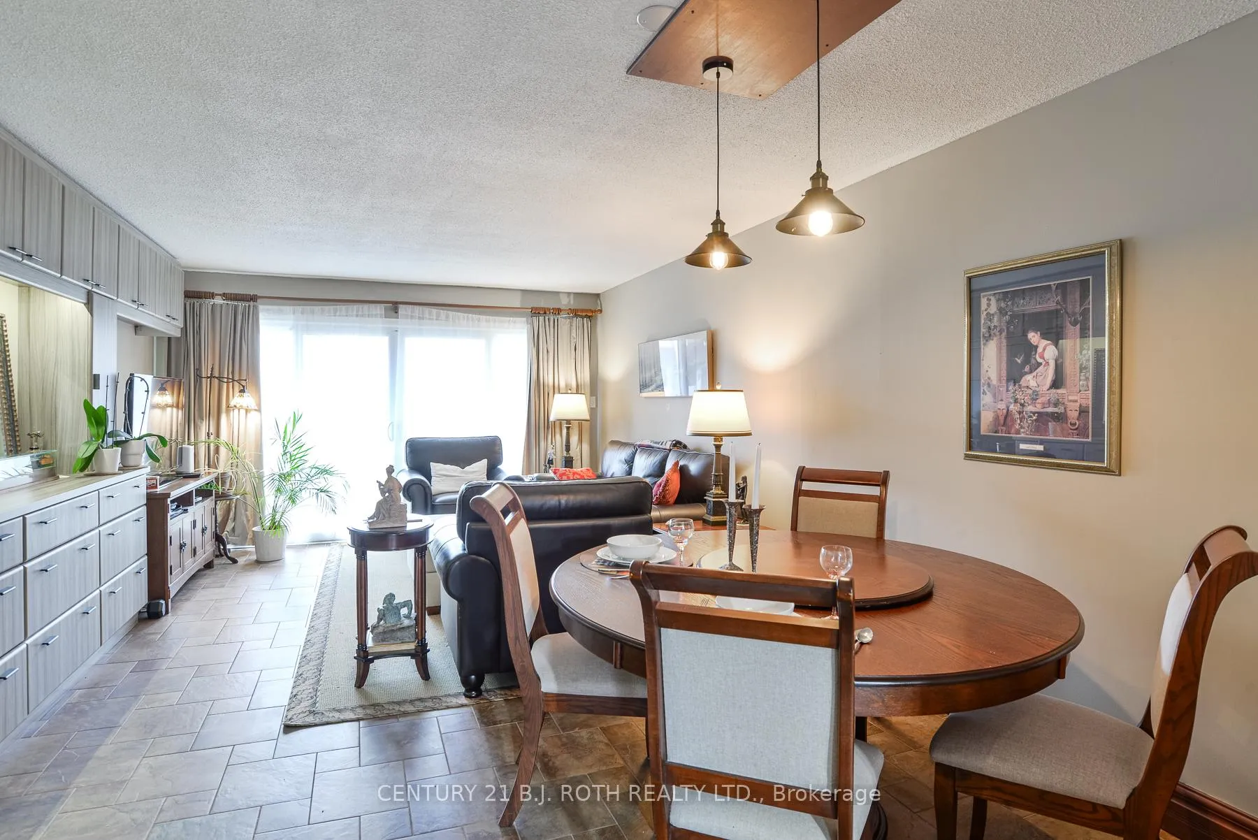 Photo 7 of Unit Unit 29, 1 Paradise Boulevard, Ramara, Rural Ramara — HOMEH