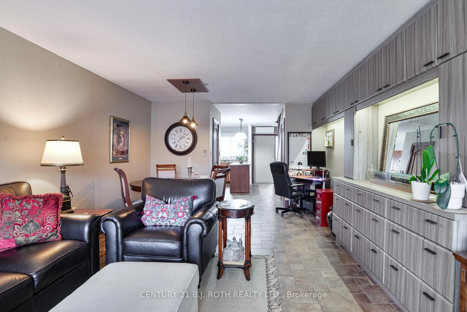 Photo 10 of Unit Unit 29, 1 Paradise Boulevard, Ramara, Rural Ramara — HOMEH