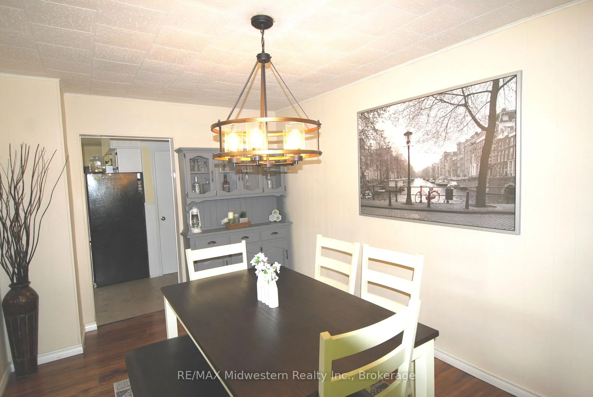 Photo 8 of 172 Elora Street S, Minto — HOMEH
