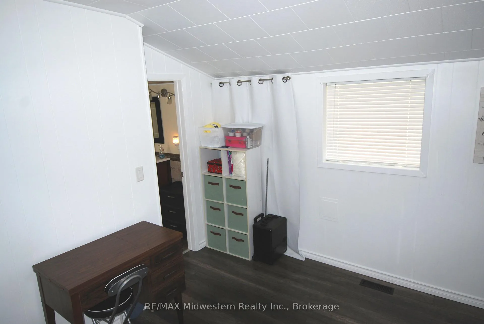 Photo 10 of 172 Elora Street S, Minto — HOMEH