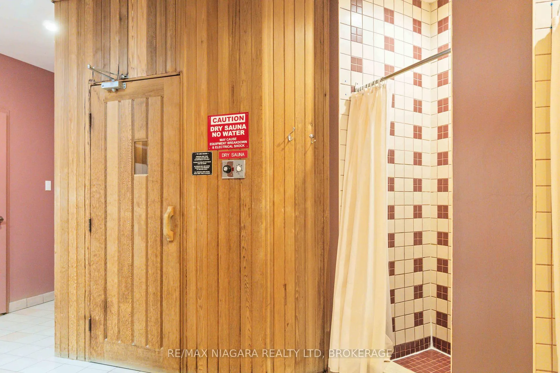 Photo 13 of Unit 132, 8111 Forest Glen Drive, Niagara Falls, Mt. Carmel — HOMEH