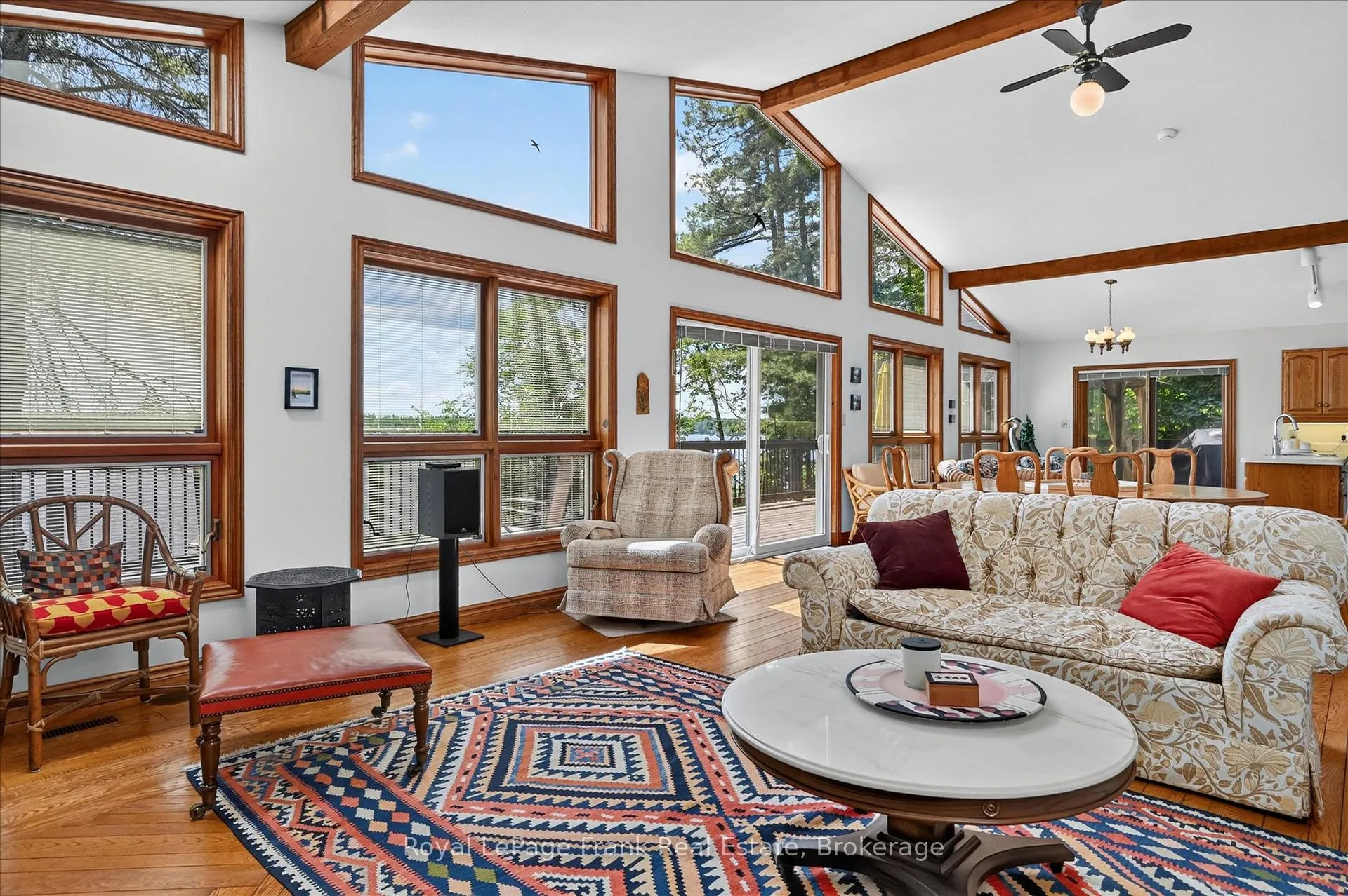 Photo 10 of 61 Napier Crescent, North Kawartha — HOMEH