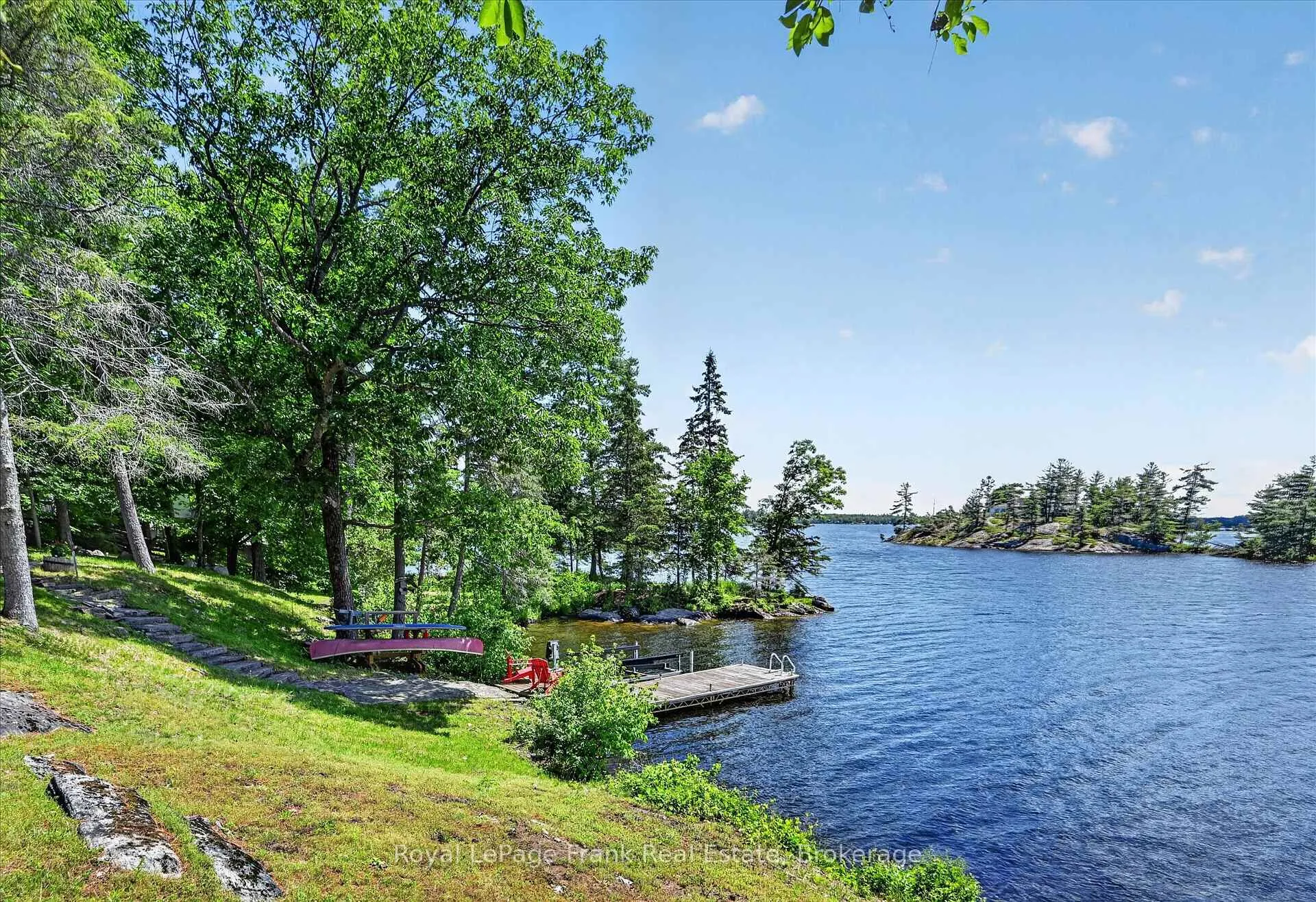 Photo 24 of 61 Napier Crescent, North Kawartha — HOMEH