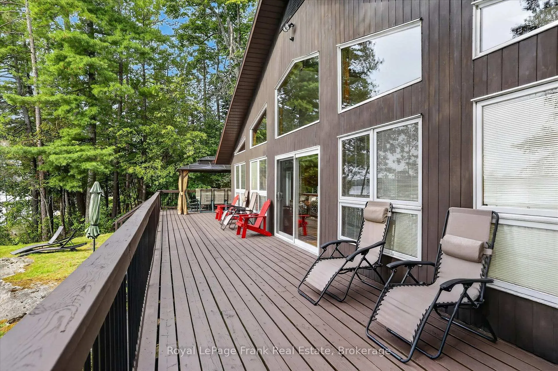 Photo 19 of 61 Napier Crescent, North Kawartha — HOMEH