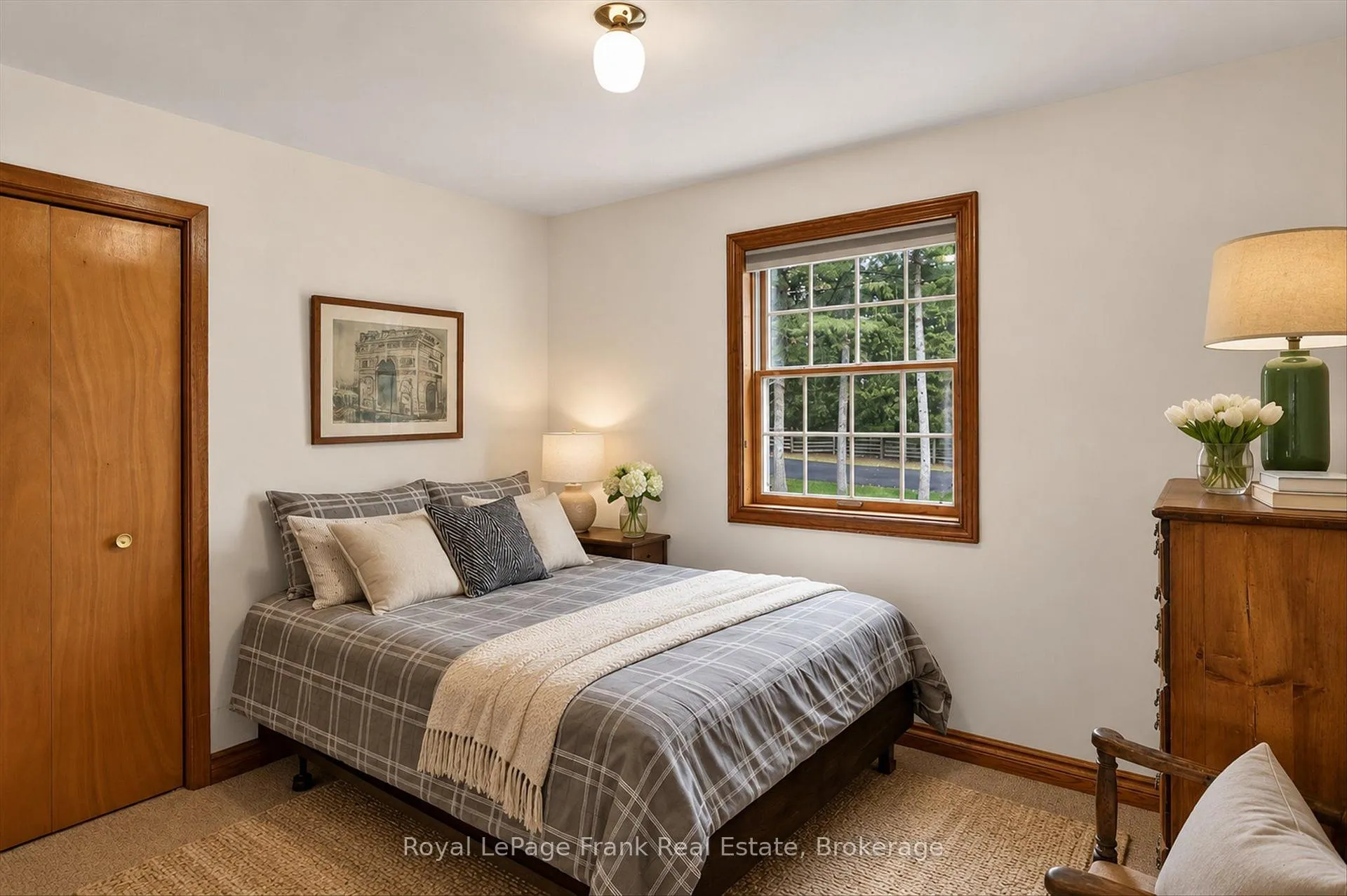 Photo 29 of 61 Napier Crescent, North Kawartha — HOMEH