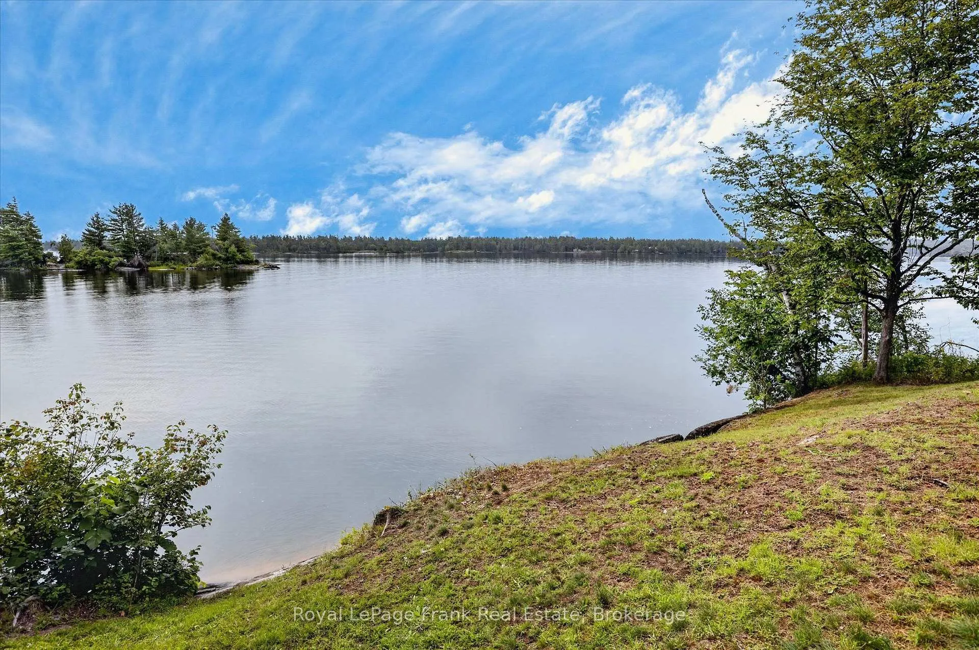 Photo 43 of 61 Napier Crescent, North Kawartha — HOMEH