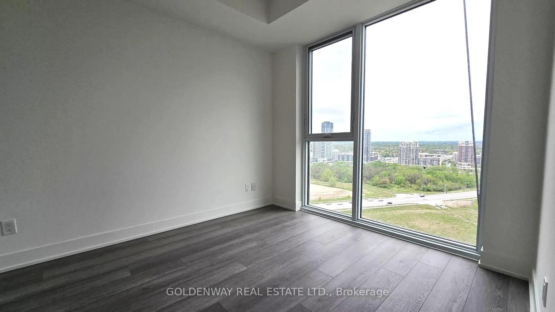 Photo 6 of Unit 1717, 56 Andre De Grasse Street, Markham, Unionville — HOMEH
