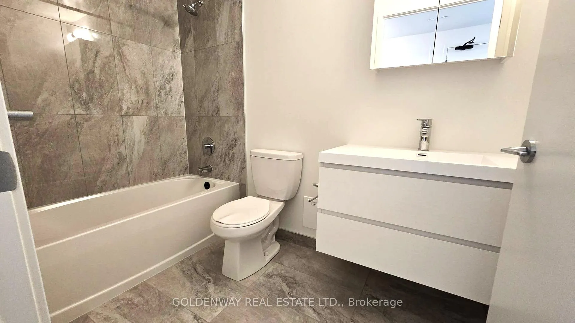Photo 8 of Unit 1717, 56 Andre De Grasse Street, Markham, Unionville — HOMEH